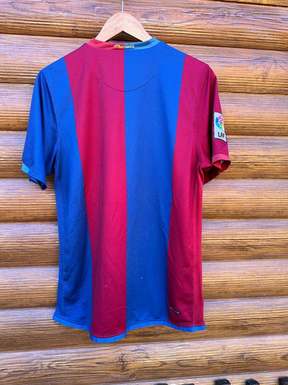 Vintage VINTAGE BARCELONA NIKE FOOTBALL HOME JERSEY Size US M / EU 48-50 / 2 - 3 Thumbnail