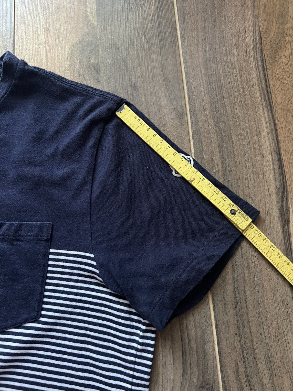 Moncler Moncler tee pocket polo short Size US L / EU 52-54 / 3 - 11 Thumbnail