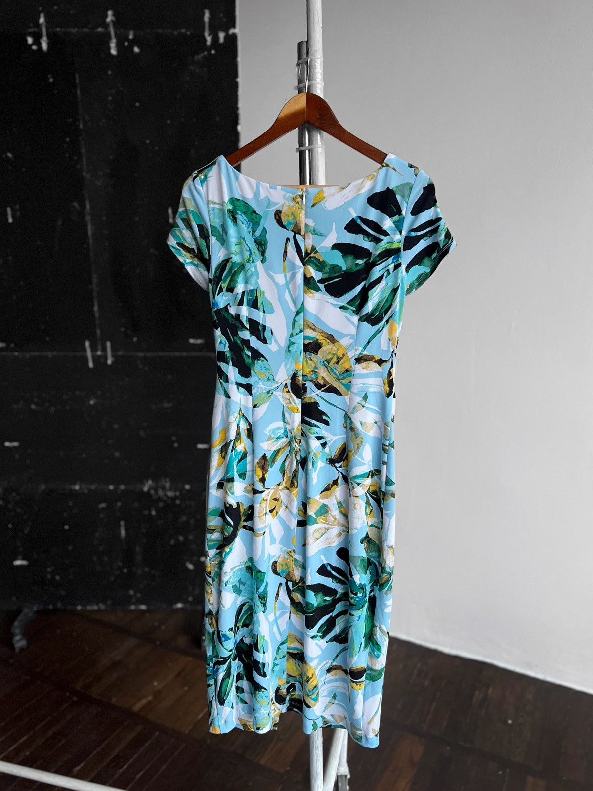 Designer × Joseph Ribkoff Joseph Ribkoff Womens Blue-Multi Tropical Print Dress Size M / US 6-8 / IT 42-44 - 10 Thumbnail