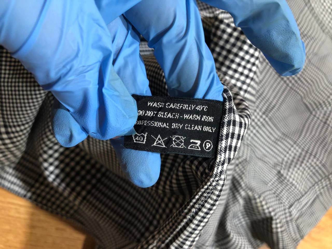 Tom Ford Tom Ford Men's Shirt Black White Checkered Button Front Size US L / EU 52-54 / 3 - 3 Thumbnail