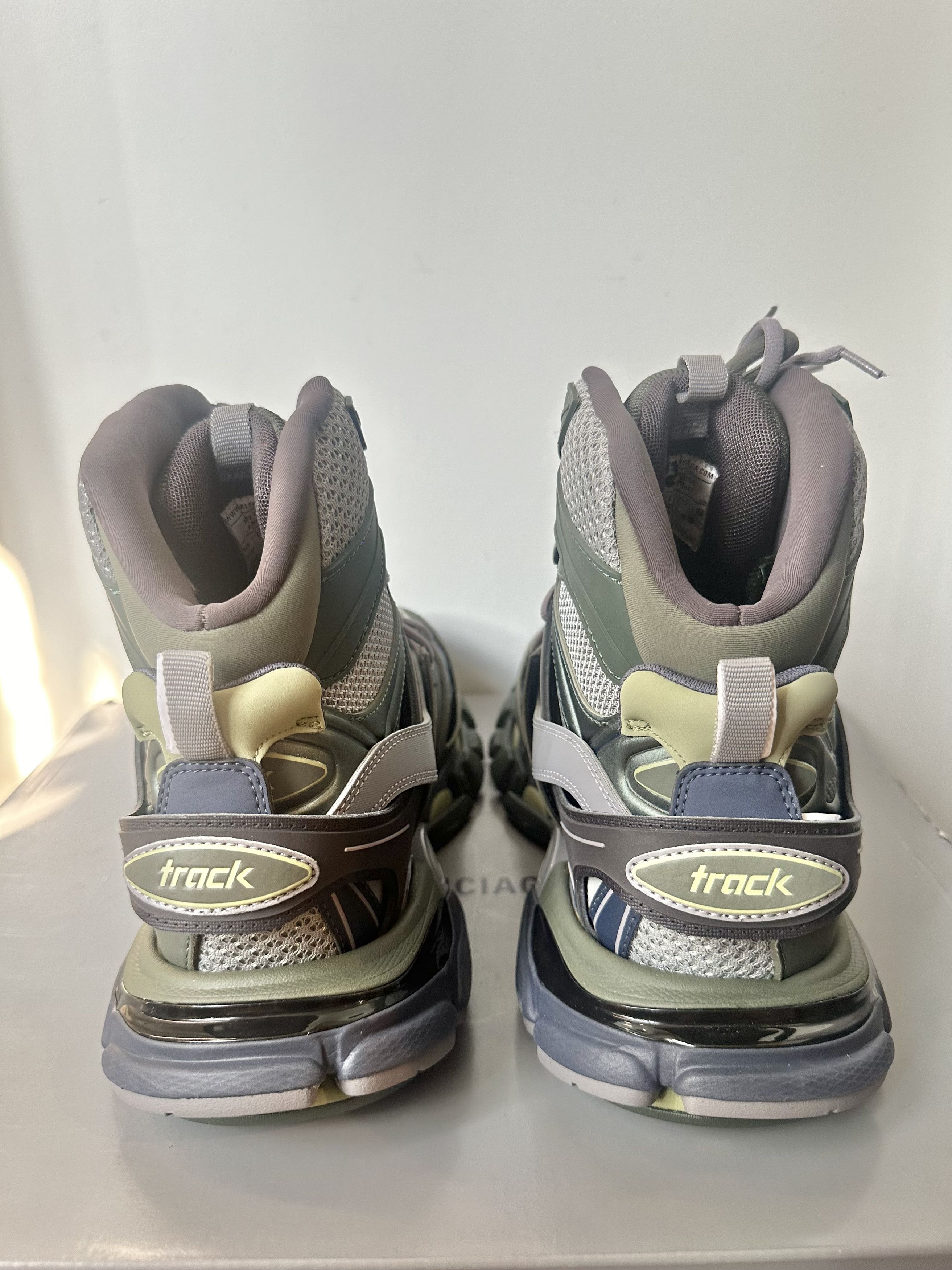 Balenciaga Balenciaga Track Hike Sneaker Green / Khaki / Grey Size US 9 / EU 42 - 4 Thumbnail