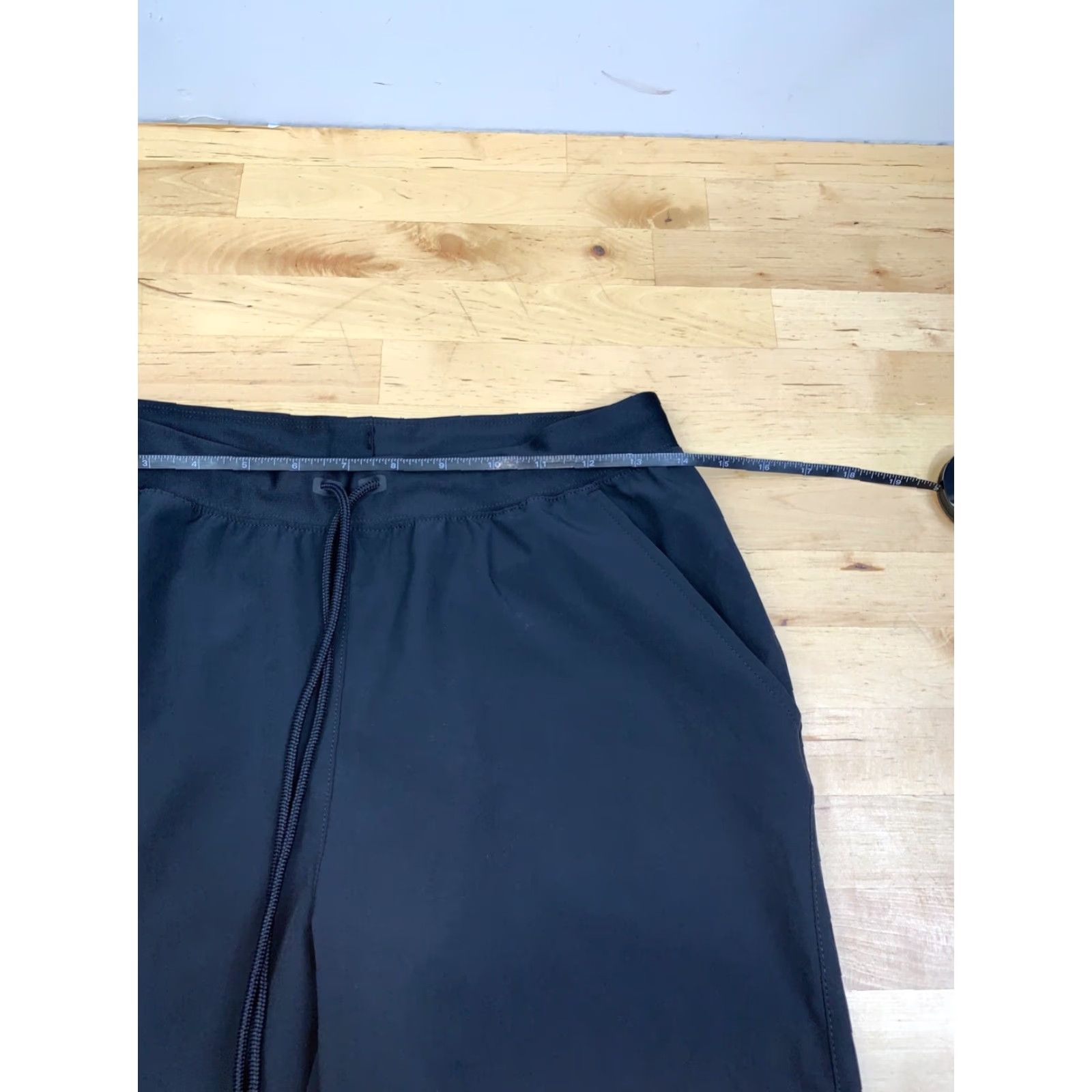Under Armour Under armour Track Pants S Black Athletic Casual Gym Training Running Pants Mens Regular Inseam 28 in HeatGear Size US 29 - 5 Thumbnail