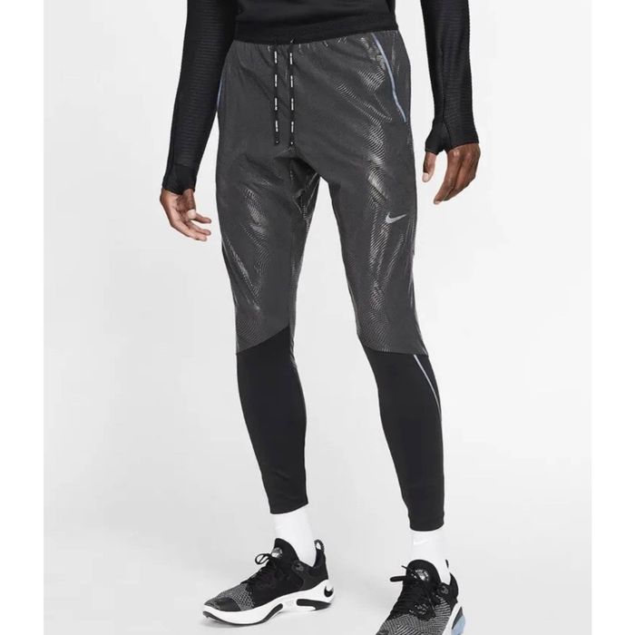 Buy Nike Swift Run Pant - Black