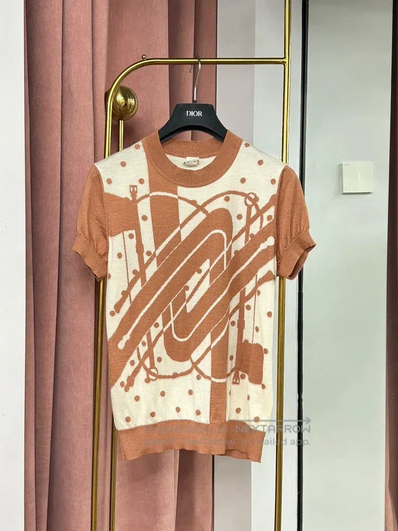 Hermes Hermes Cashmere Silk Polka Dot Knit Short Sleeve Top Size XS / US 0-2 / IT 36-38 - 1 Thumbnail