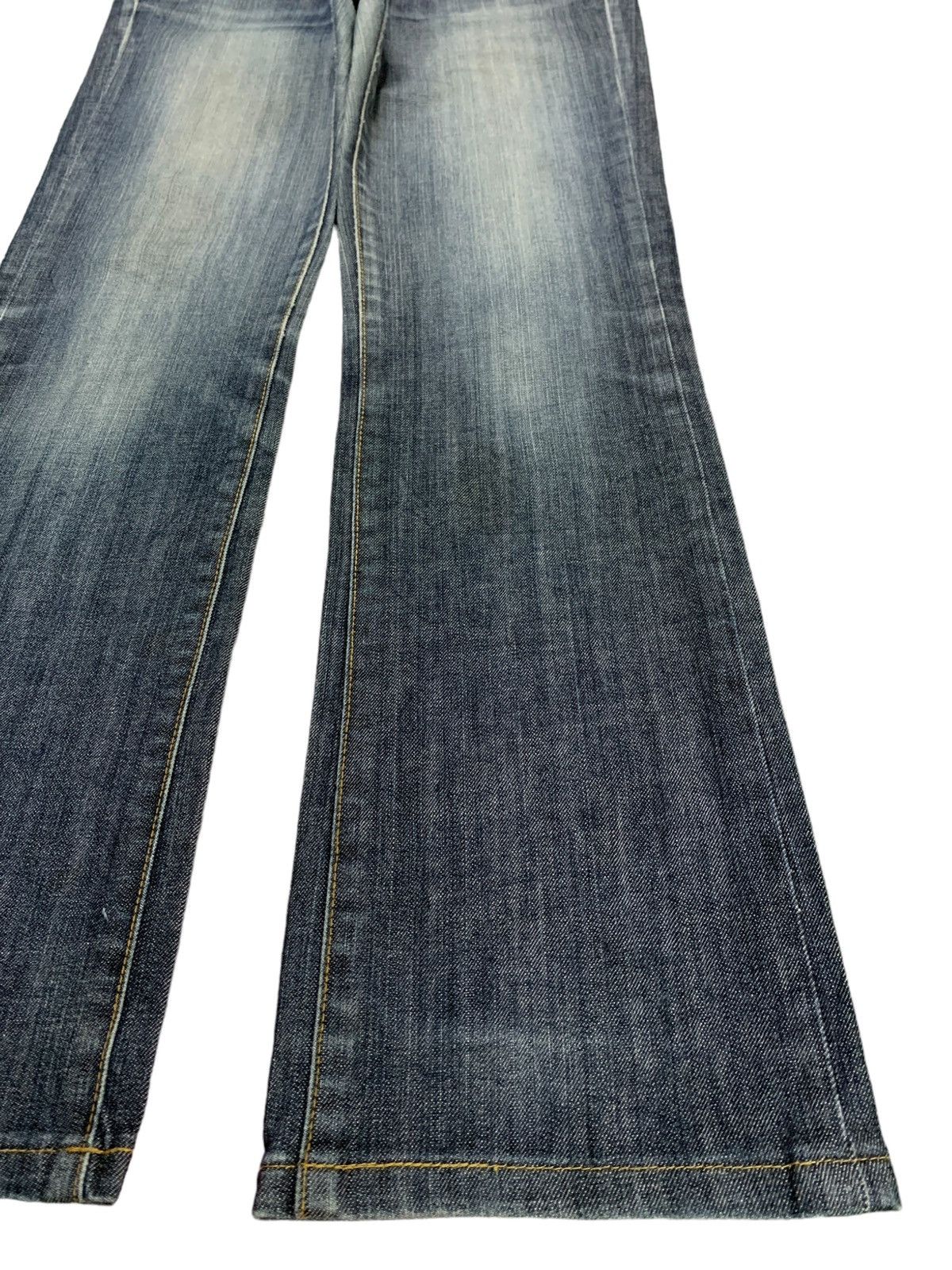 Japanese Brand × Vintage Vintage Japanese Brand Button Fly Faded Wash Bootcut Jeans Size 33" - 7 Thumbnail