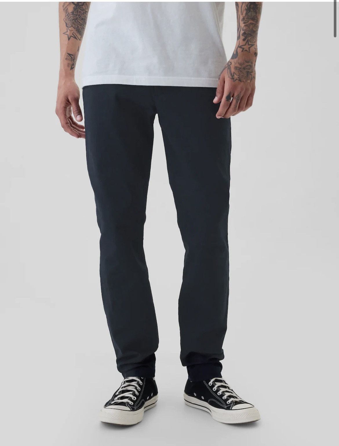 Gap Gap Men’s Modern Khakis in Skinny fit Size US 30 / EU 46 - 1 Thumbnail