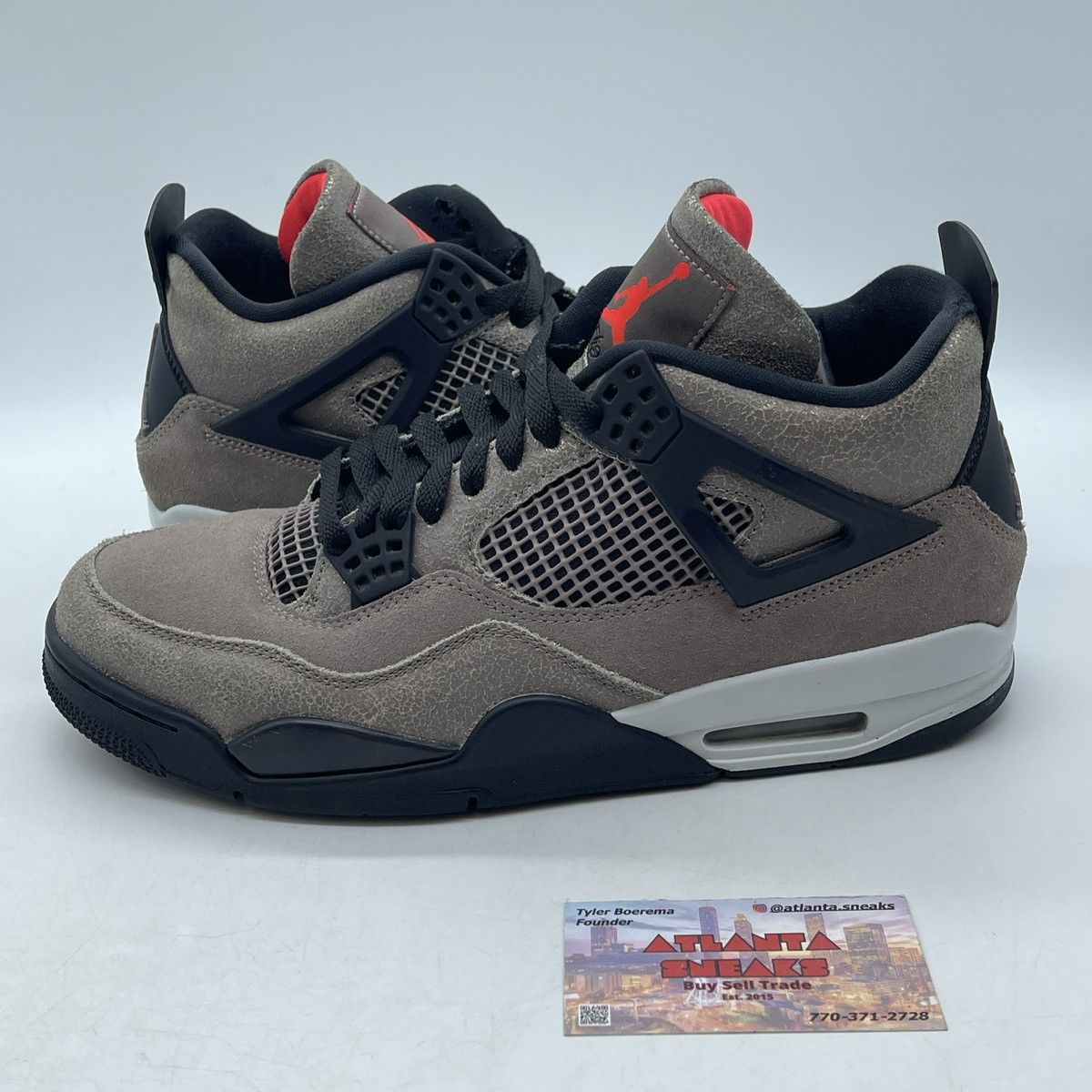 Jordan Brand Air Jordan 4 taupe haze Size US 10.5 / EU 43-44 - 1 Thumbnail