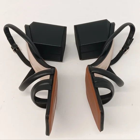 Lafayette 148 LAFAYETTE 148 Black Calfskin Leather Heeled City Sandals -38 Size US 8 / IT 38 - 8 Thumbnail