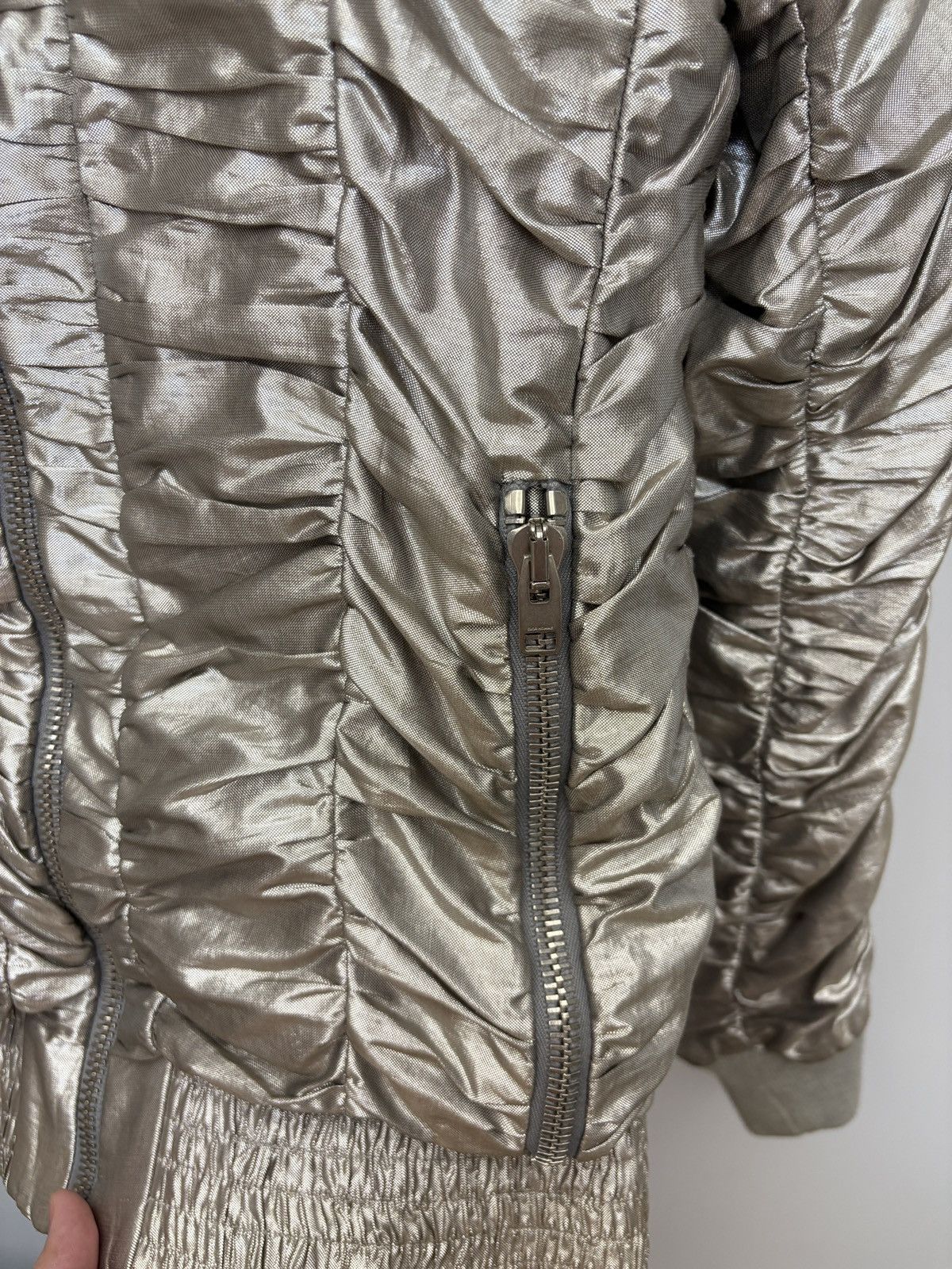 Dior Dior 07Ss Show Style Laser Silver Enamel Pleated Thin Jacket Size US S / EU 44-46 / 1 - 5 Thumbnail