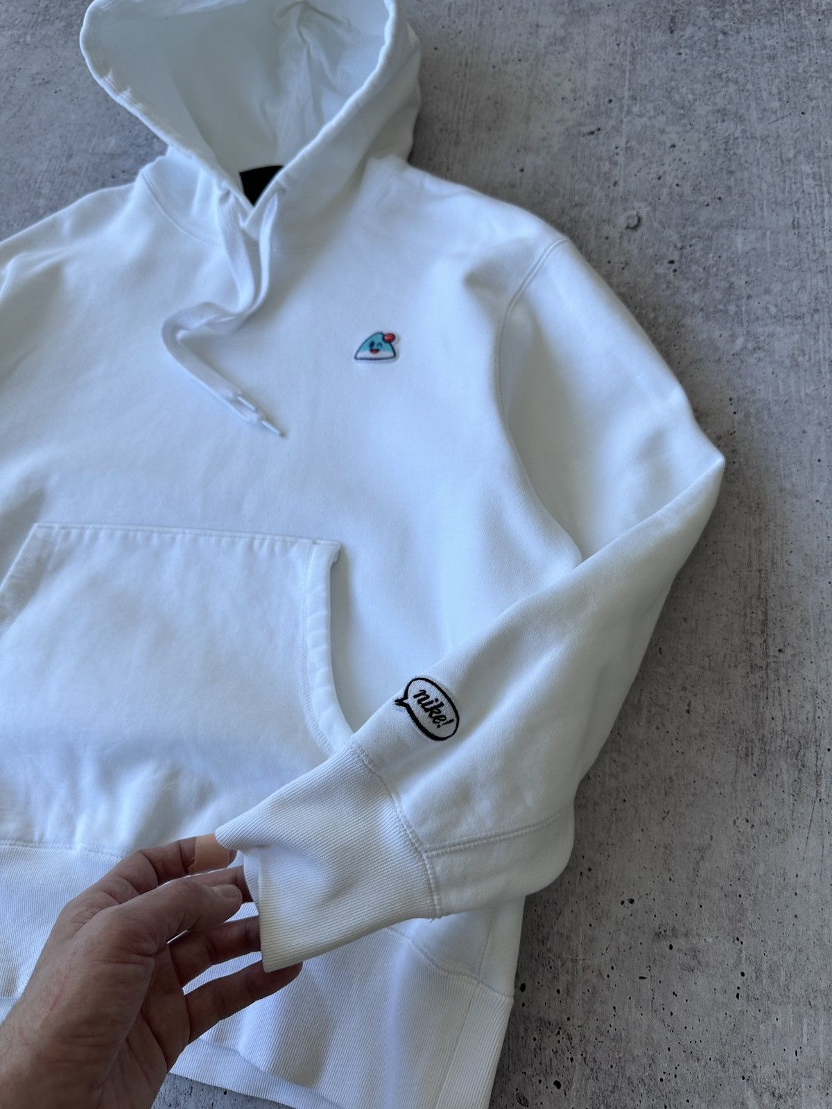 Nike Nike Airmoji Hoodie Size US XL / EU 56 / 4 - 6 Thumbnail