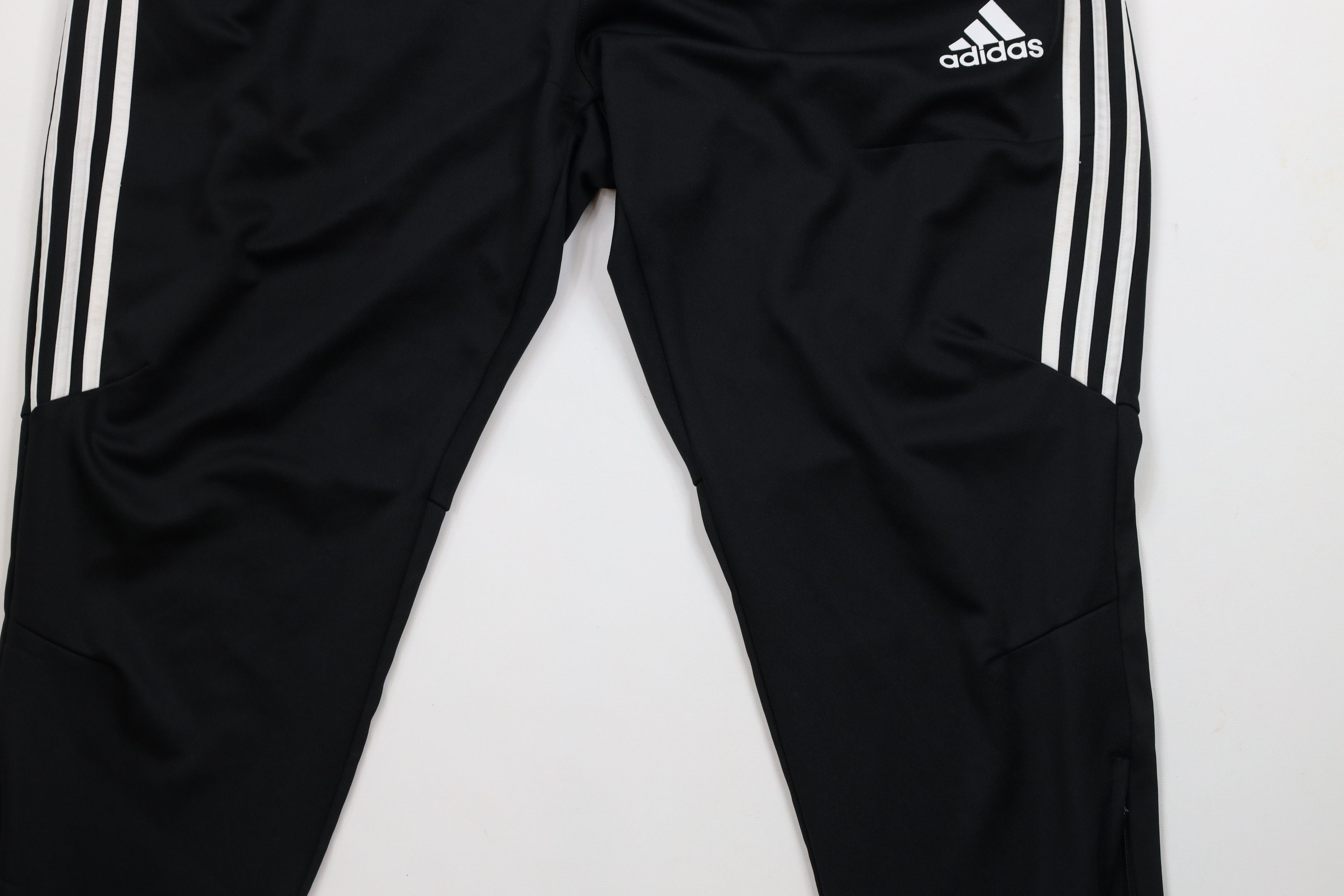 Adidas × Vintage Vintage Y2K Adidas Tapered Leg Soccer Warm Up Pants Black Size US 40 / EU 56 - 3 Thumbnail