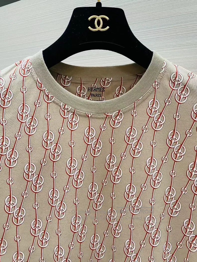 Hermes Hermes Pig nose short-sleeve T-shirt, runs small. Size S / US 4 / IT 40 - 3 Thumbnail