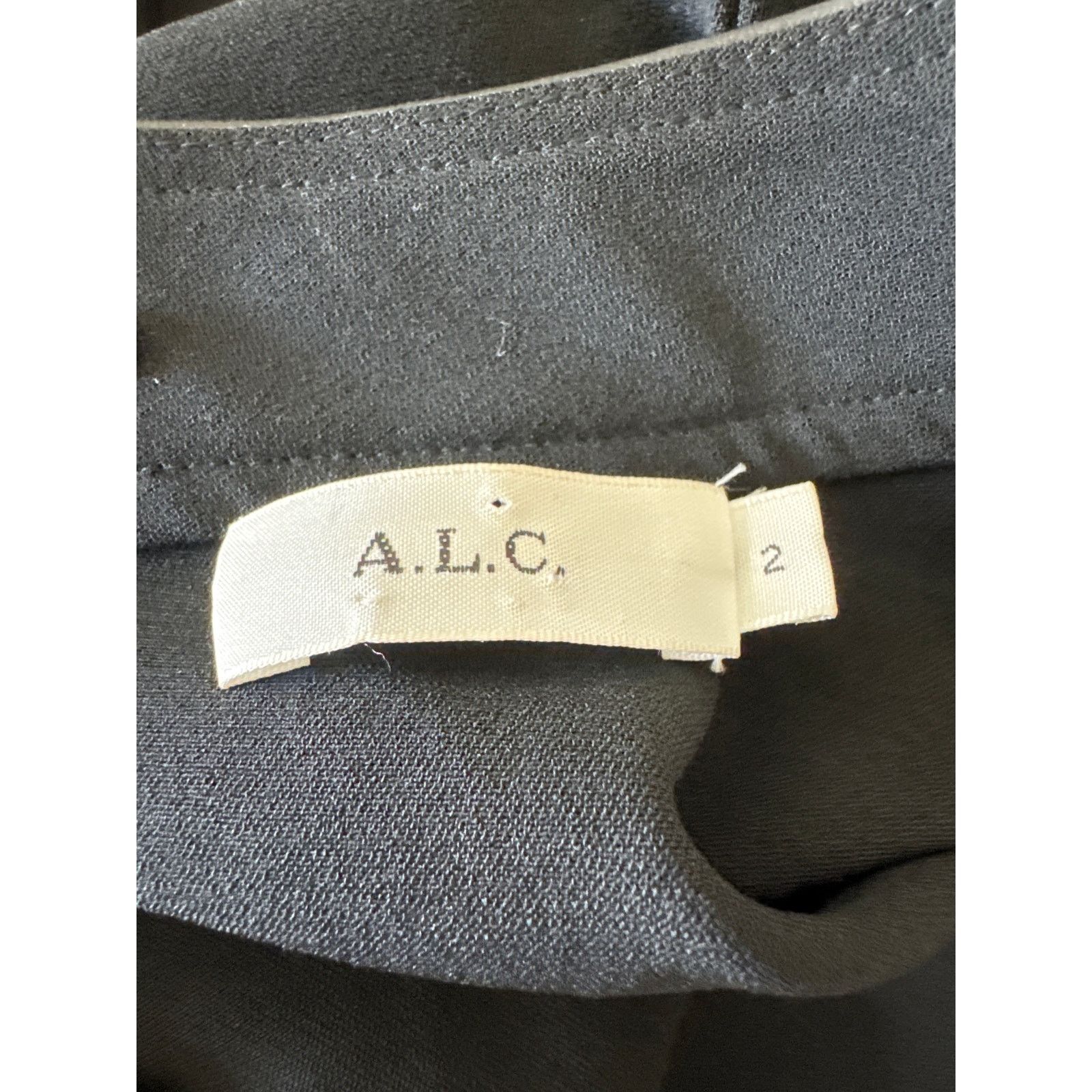 A.L.C. A.L.C Dallas Top Keyhole Faux Leather Neck Black Size 2 Size XS / US 0-2 / IT 36-38 - 4 Thumbnail