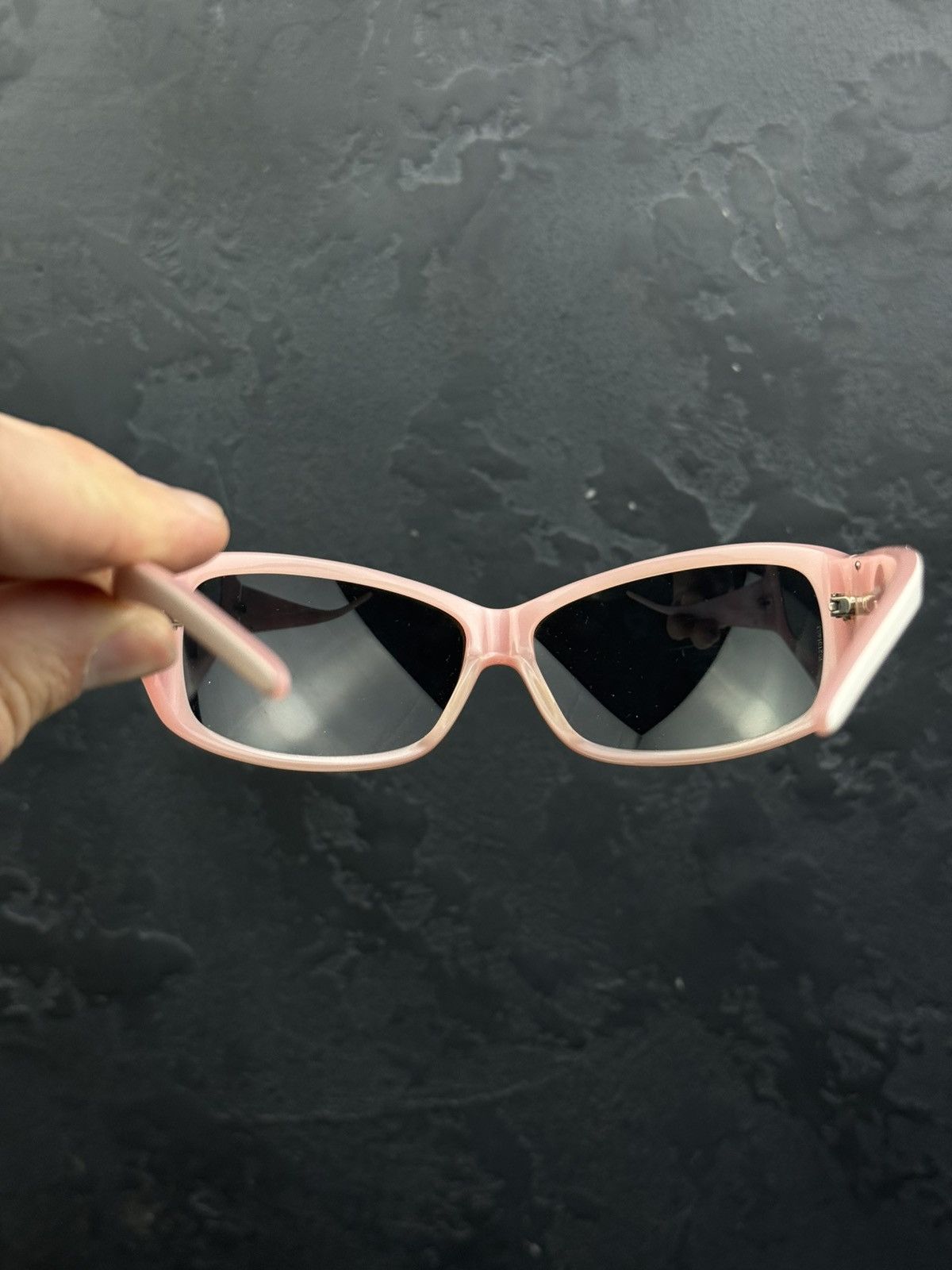 Dolce & Gabbana Vintage Dolce & Gabbana Pink & White Sunglasses Size ONE SIZE - 6 Thumbnail
