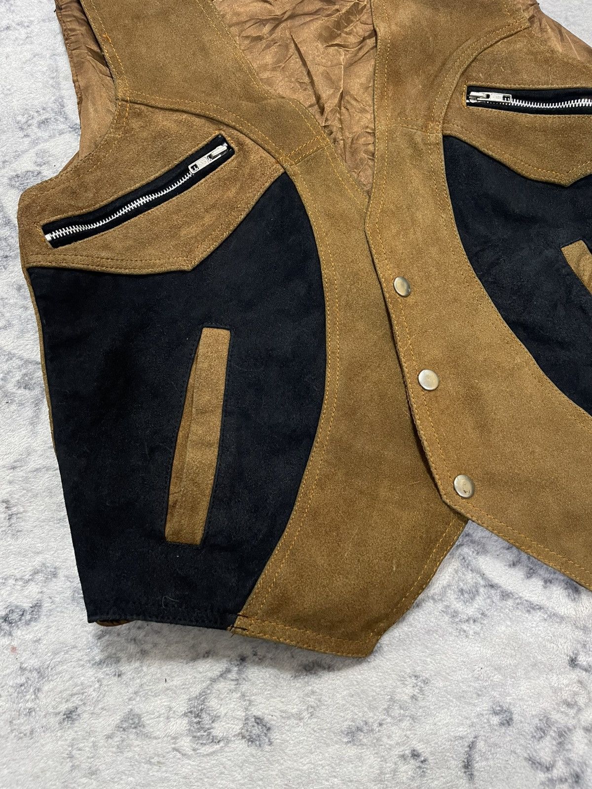 Leather VINTAGE RIDER STYLE RACING TEAM SLEEVELESS LEATHER Size US M / EU 48-50 / 2 - 5 Thumbnail