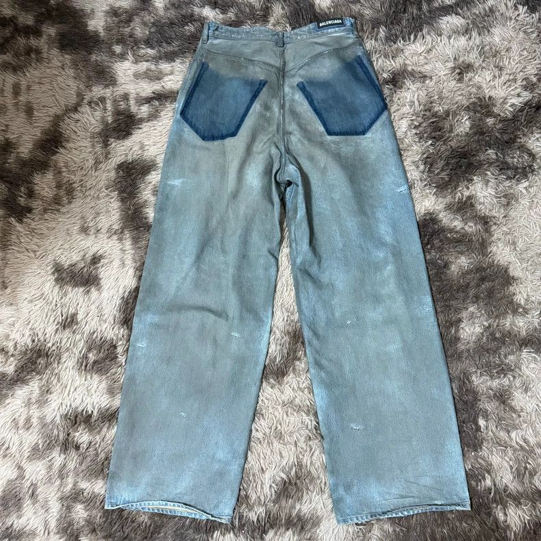 Balenciaga Balenciaga size xs Flip pocket mud dyed ripped baggy jeans Size US 28 / EU 44 - 2 Thumbnail