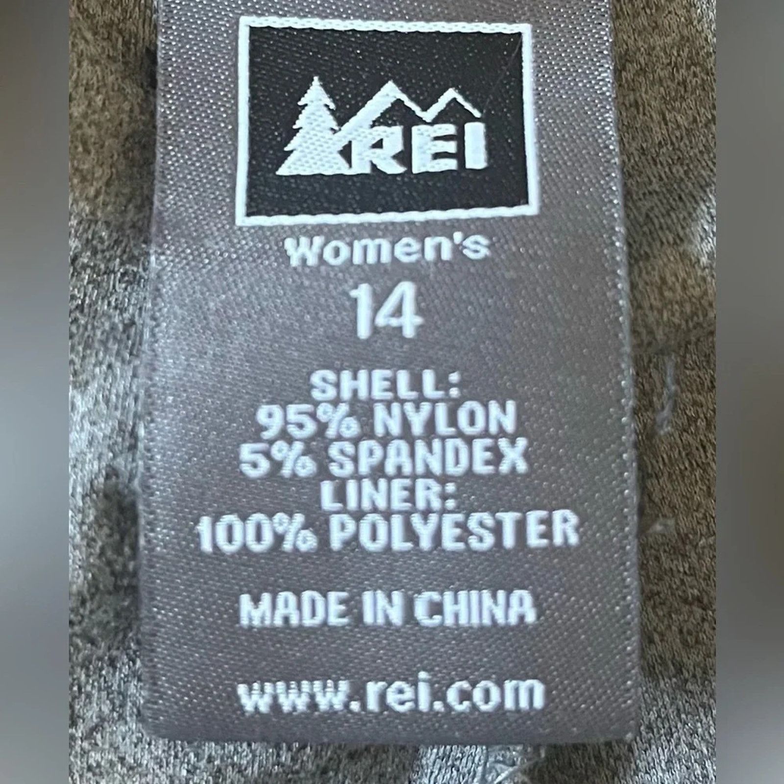 Rei REI black skorts, size 14 Size 36" / US 14 / IT 50 - 4 Thumbnail