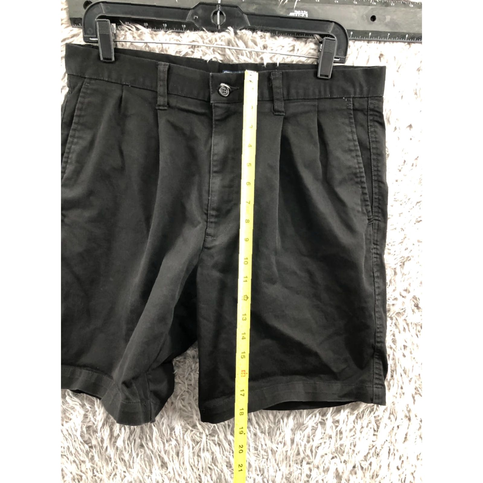 Dockers DOCKERS Shorts Mens 34 Mid Rise Pleated Relaxed Fit Dark Wash Black Size US 34 / EU 50 - 3 Thumbnail