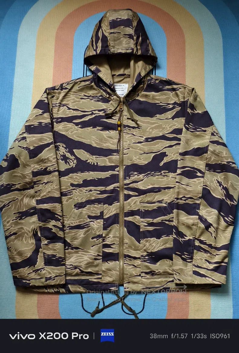 The Real McCoy's The Real McCoys Tiger print hand-dyed jacket Size US L / EU 52-54 / 3 - 1 Thumbnail