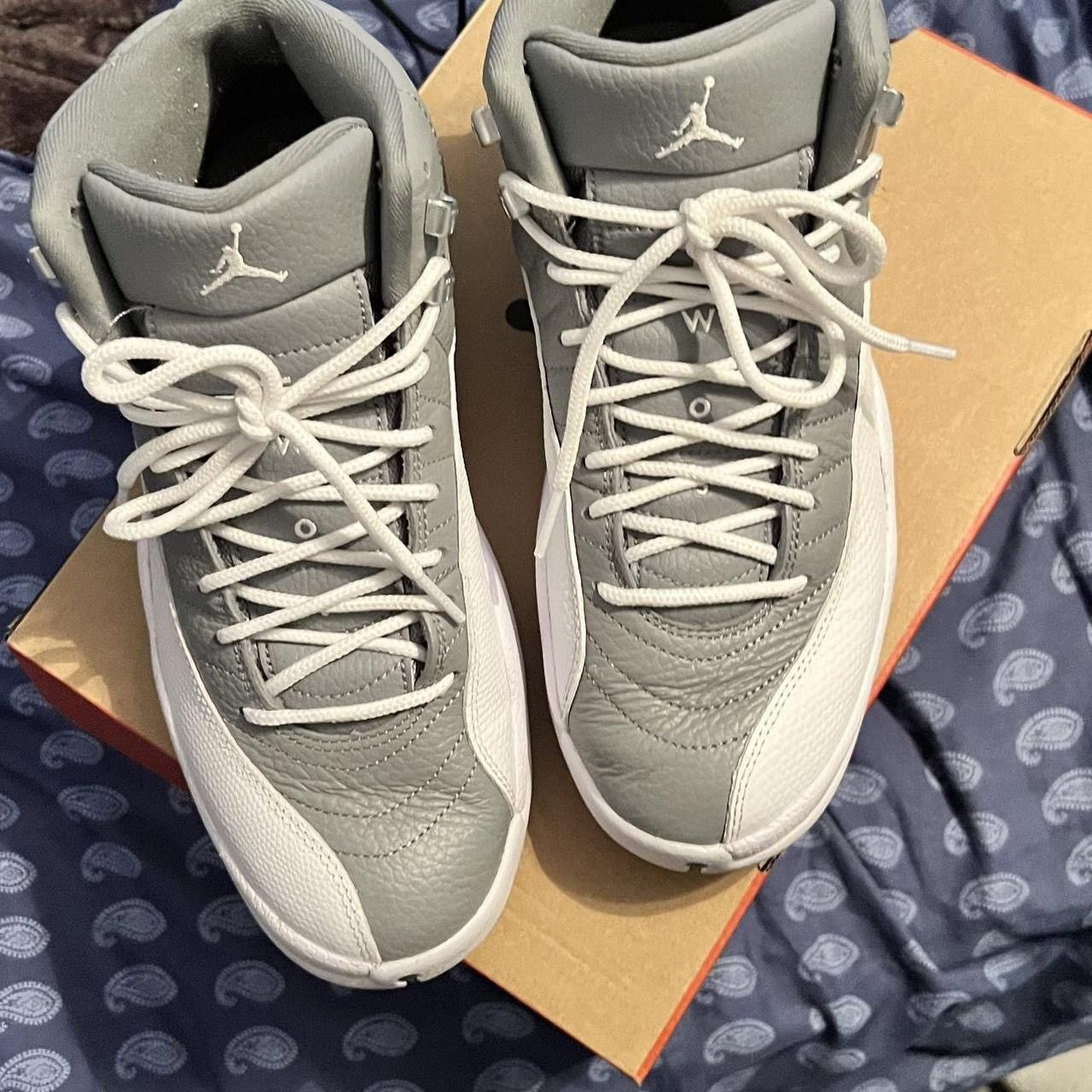 Jordan Brand Jordan 12s Size US 8 / EU 41 - 4 Thumbnail