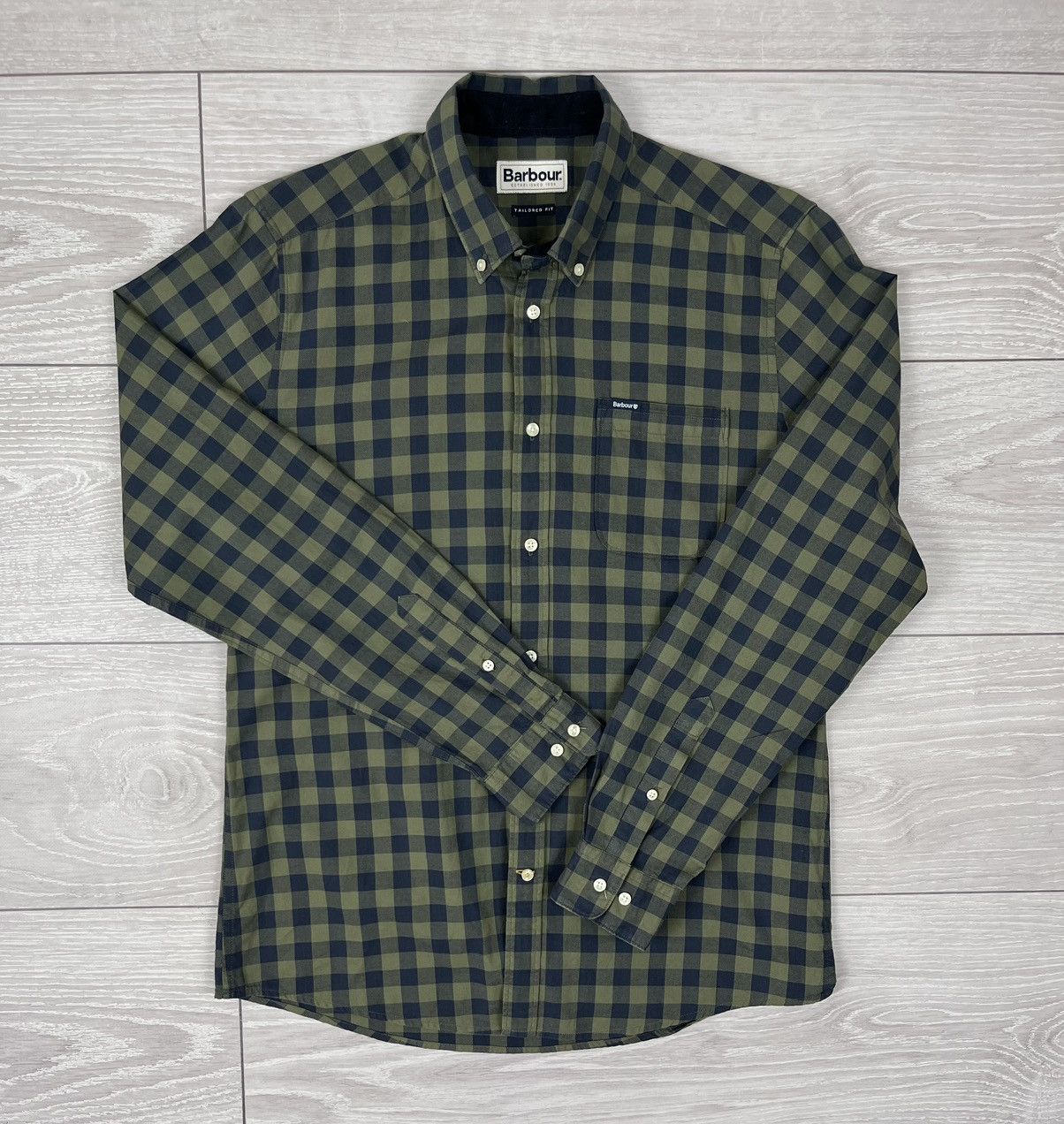 Barbour x4 Barbour Tailored Flannel Checkered Button Shirt M Size Size US M / EU 48-50 / 2 - 9 Thumbnail
