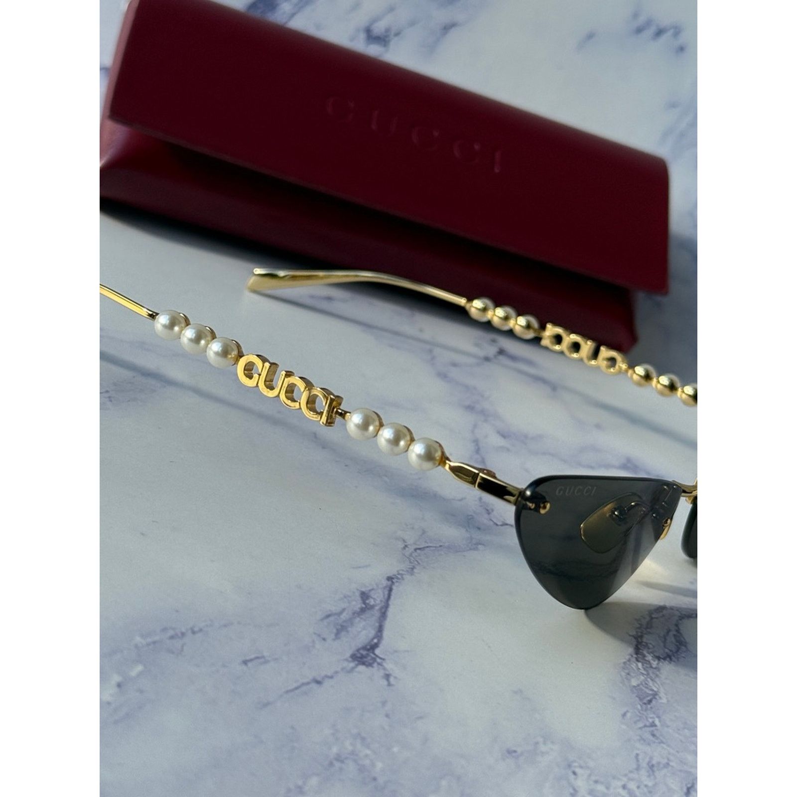 Gucci NEW Gucci GG1920S Gold Cat Eye Pearl Sunglasses Size ONE SIZE - 6 Thumbnail