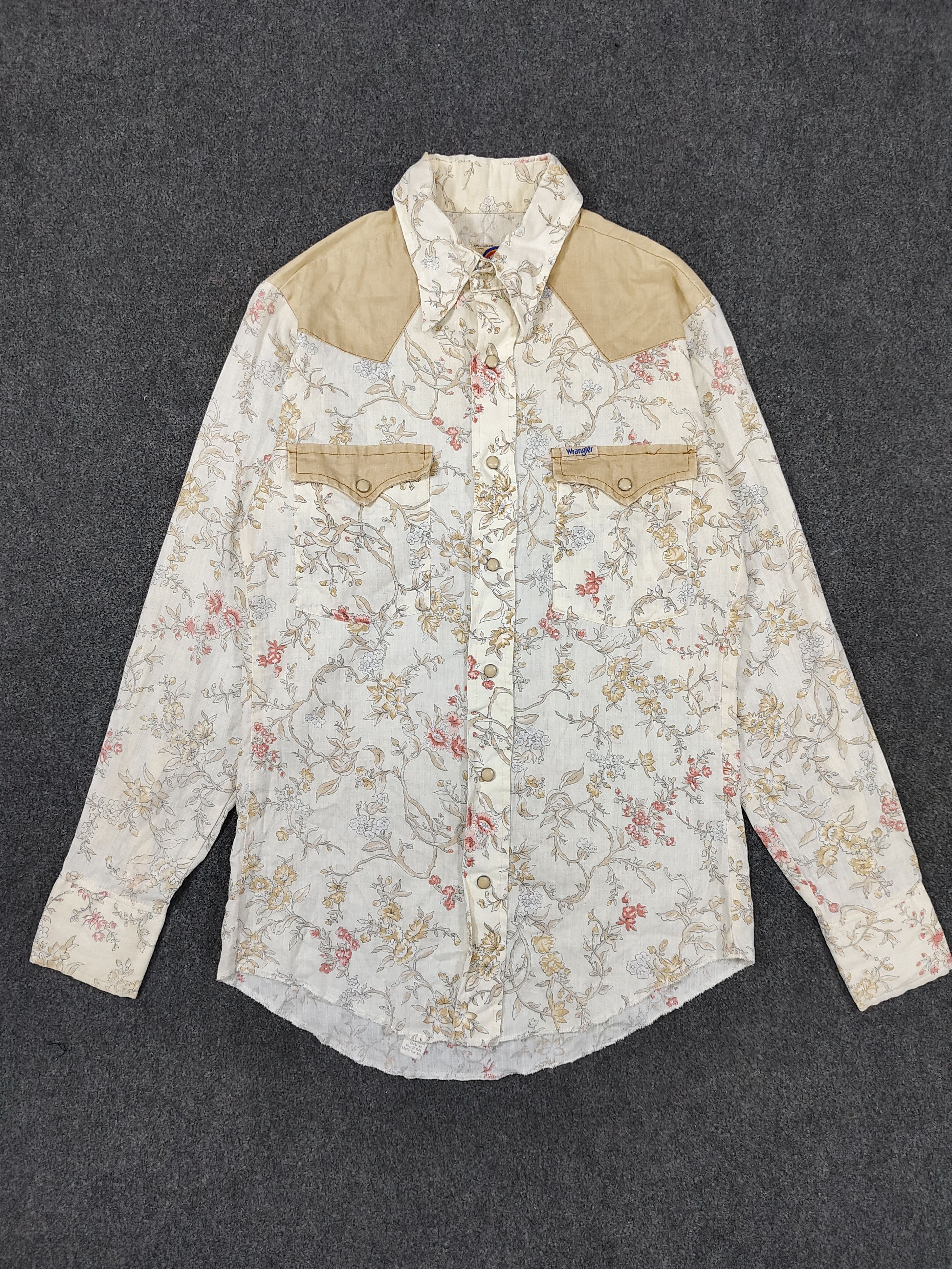 Wrangler 70s Wrangler Permanent Press Floral Western Snap Button Shir Size M / US 6-8 / IT 42-44 - 1 Thumbnail