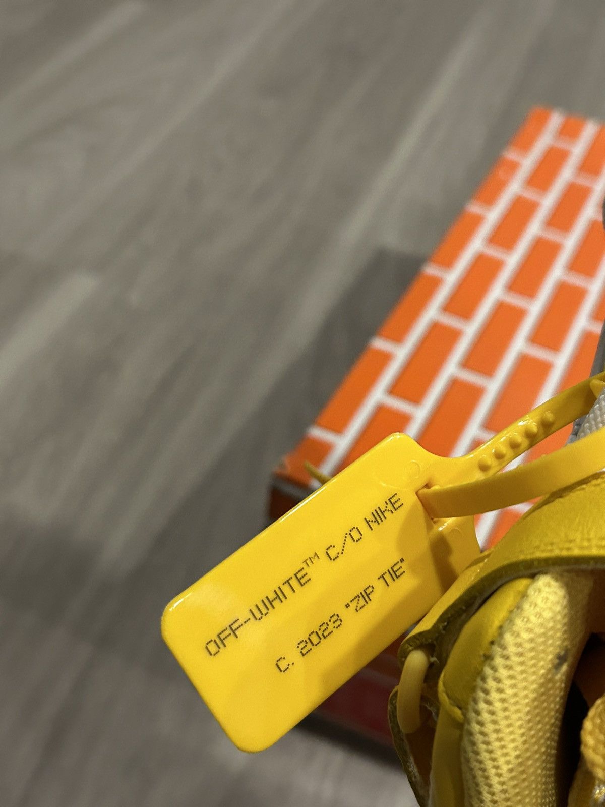 Off-White X Air Force 1 Mid SP Varsity Maize Size 12