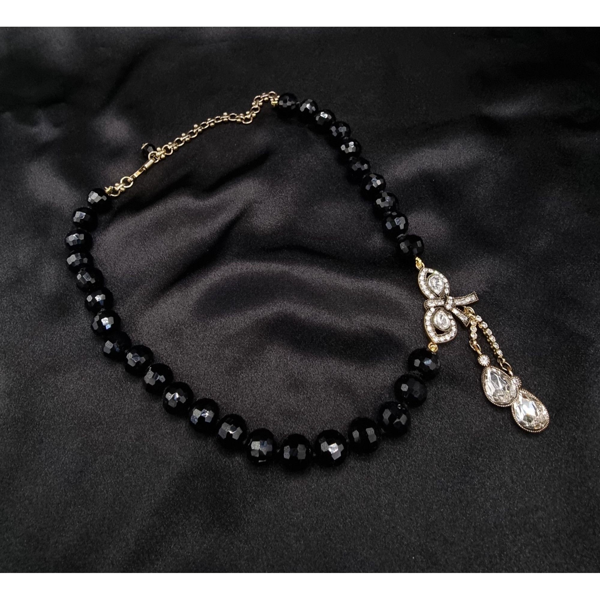 Vintage Heidi Daus Black Bead Necklace With Crystal Bow & Teardrop A Size ONE SIZE - 2 Thumbnail