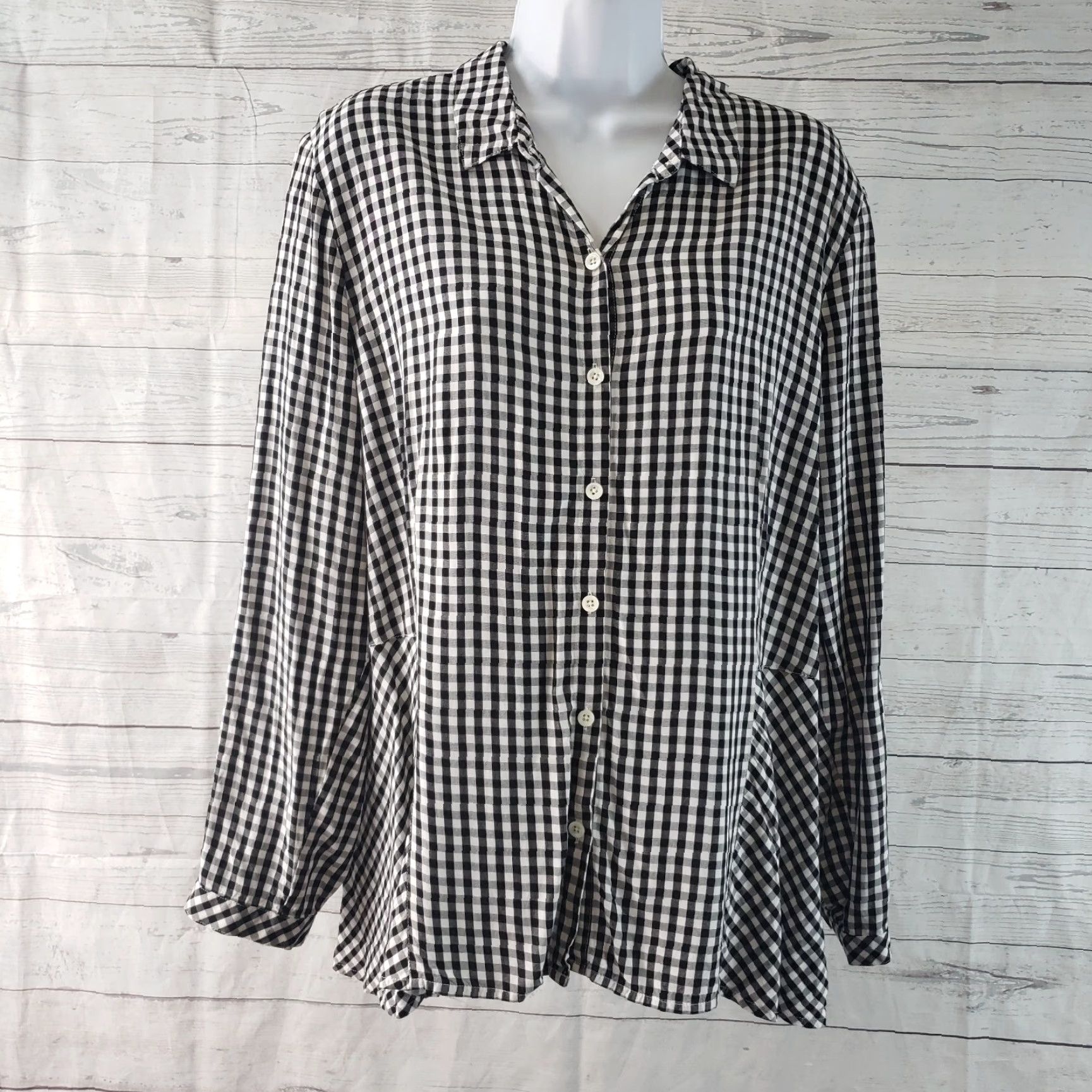J. Jill J. Jill Womens Button Front Shirt XL Black Gingham Rayon Long Sleeve Shirt Womens XL Black Gingham Button-Up Size XL / US 12-14 / IT 48-50 - 2 Thumbnail