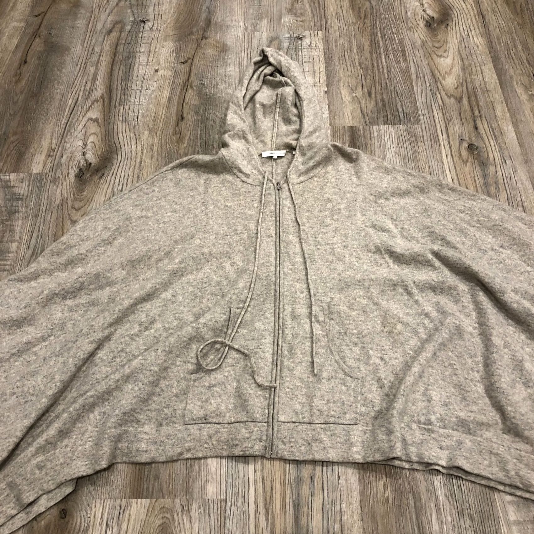 Vintage 360 CASHMERE Hoodie Cape Sweater Full Zip Jacket Women's SMALL Beige 100% Cashmere Caped Loose Fit Vintage? Size S / US 4 / IT 40 - 2 Thumbnail