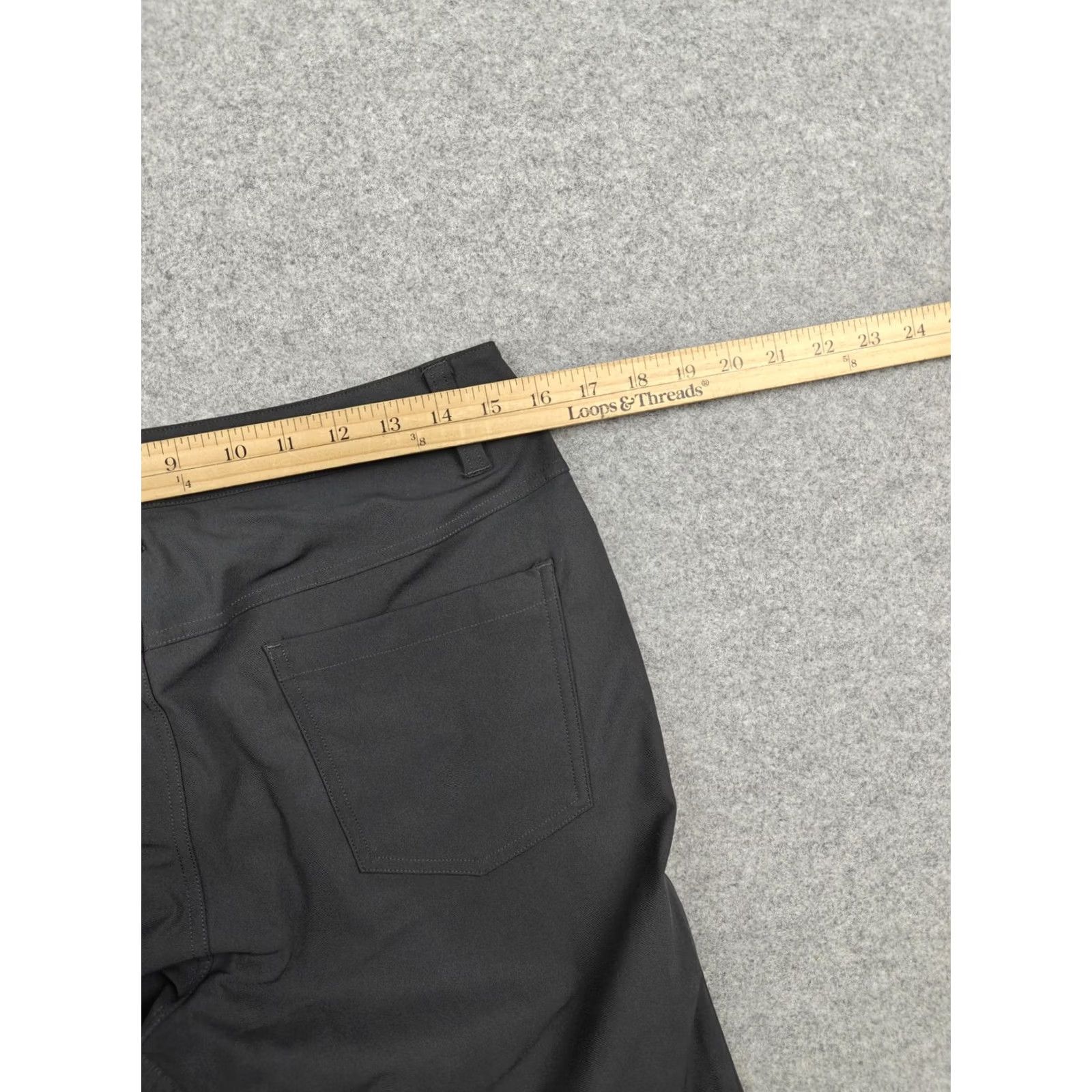 Lululemon Lululemon Pants Mens 30 Gray 5-Pocket Slim Stretch Microfiber Travel TSA LMSAD9S Size US 30 / EU 46 - 7 Thumbnail