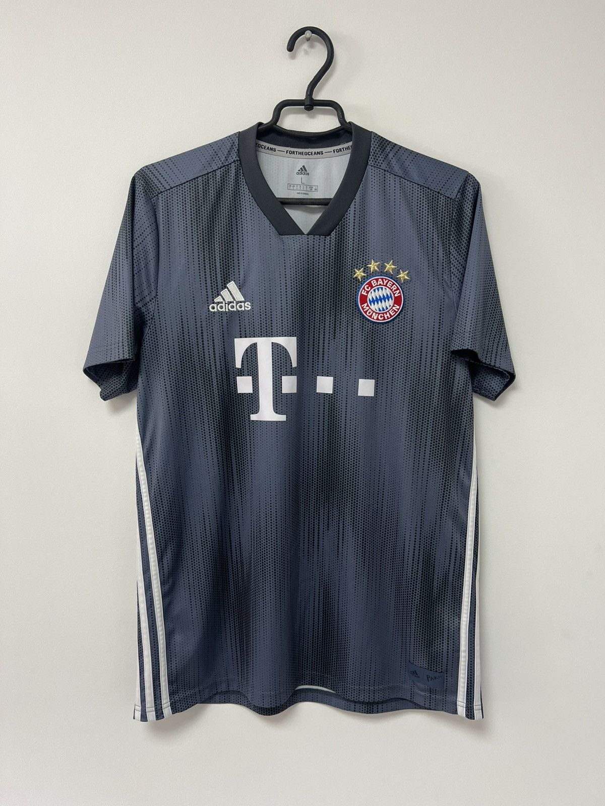 Adidas × Vintage Bayern Munich 2018-19 Third Jersey Adidas Shirt Trikot Kit L Size US L / EU 52-54 / 3 - 2 Thumbnail
