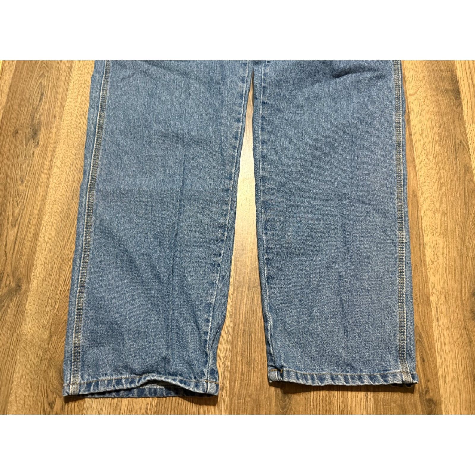 Vintage Rugged Wear Jeans Men 33x34 Blue Denim Straight Leg Pockets 5-Pocket Design Vintage No Size US 33 - 3 Thumbnail