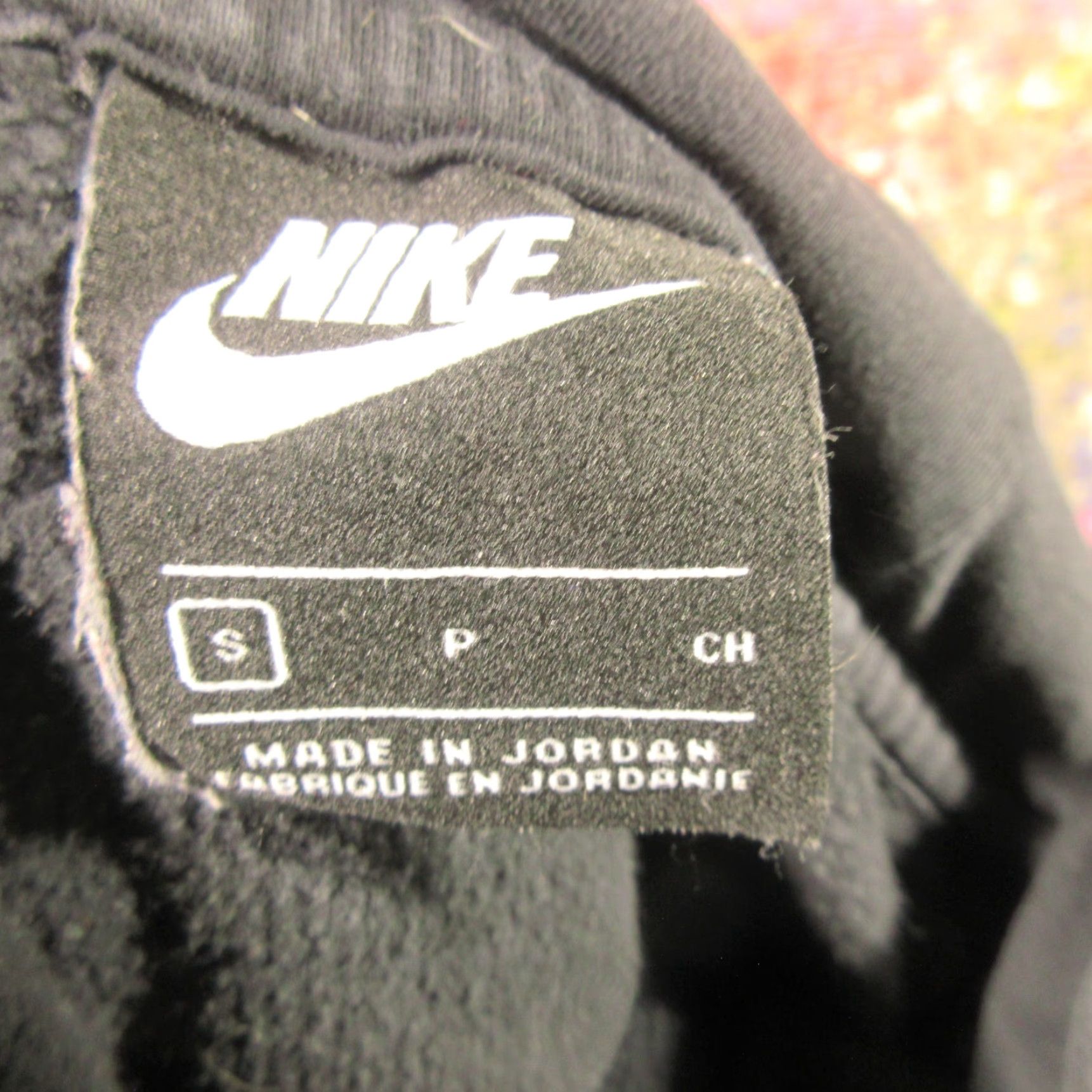 Nike VINTAGE Nike Hoodie Mens S Small Black Fleece Pullover Pouch Embroidered Swoosh EUC Size US S / EU 44-46 / 1 - 3 Thumbnail