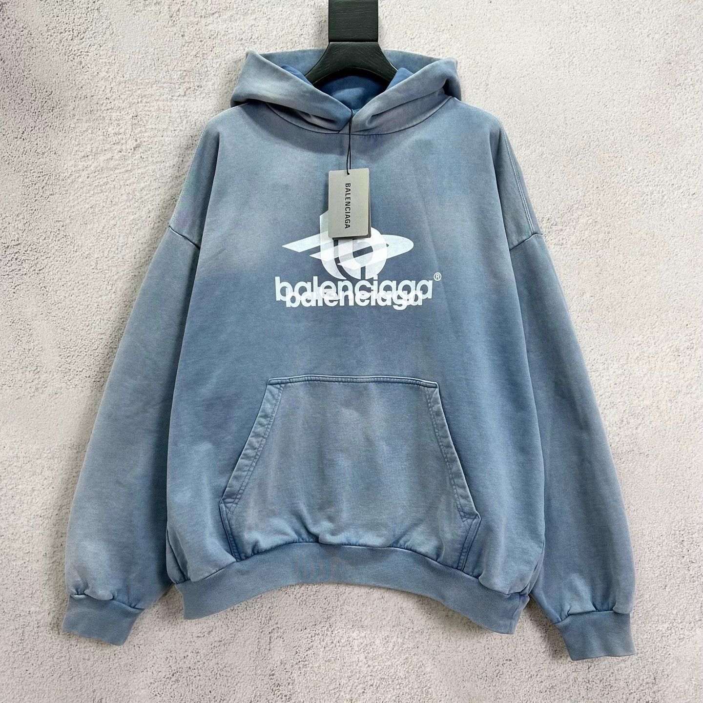 Balenciaga Balenciaga 3D Logo Washed Gradient Blue Sweatshirt Size US M / EU 48-50 / 2 - 1 Thumbnail
