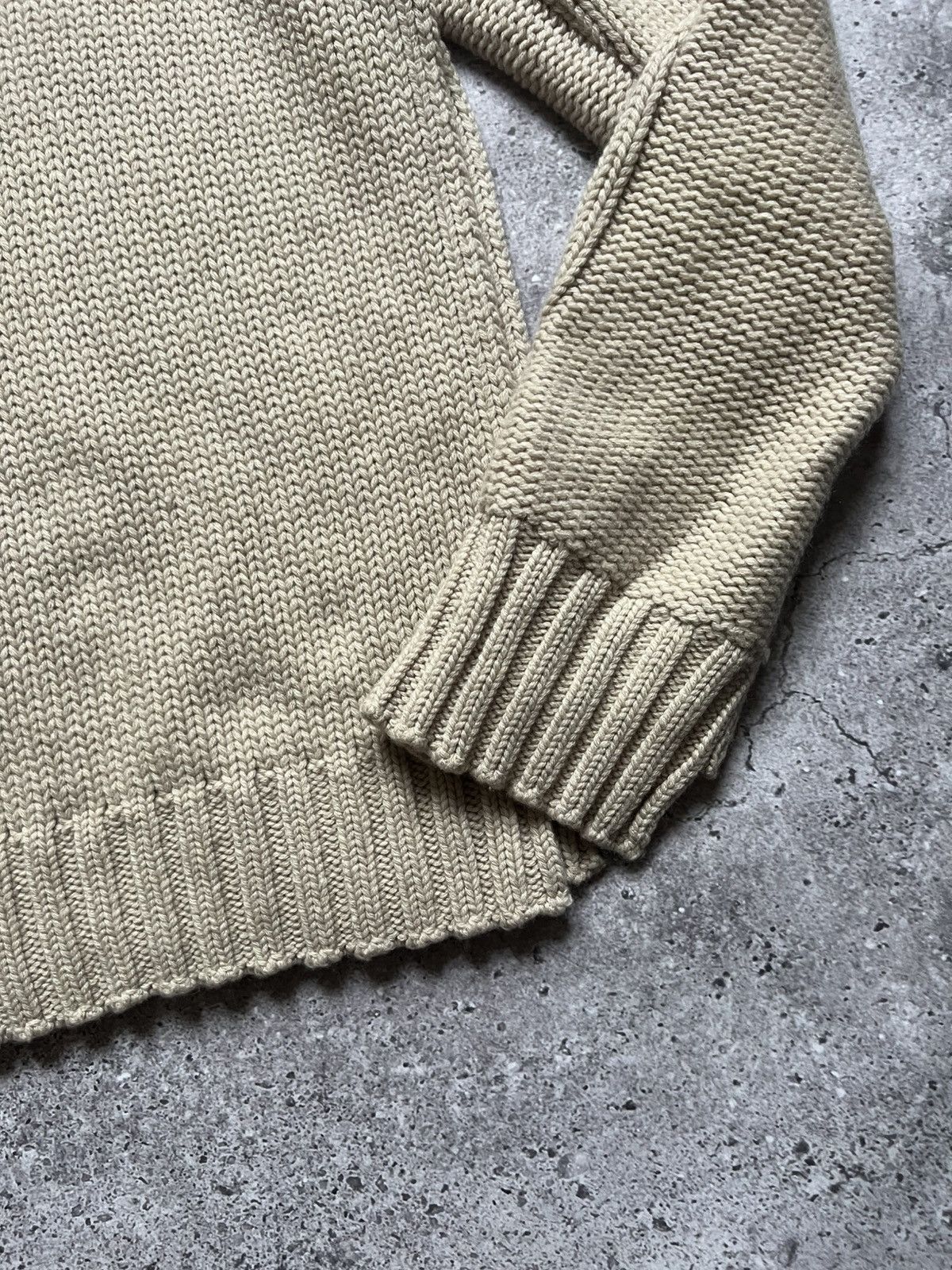 Burberry Burberry Knitted Asymetrical Sample Sweater Made in Italy Size L / US 10 / IT 46 - 8 Thumbnail
