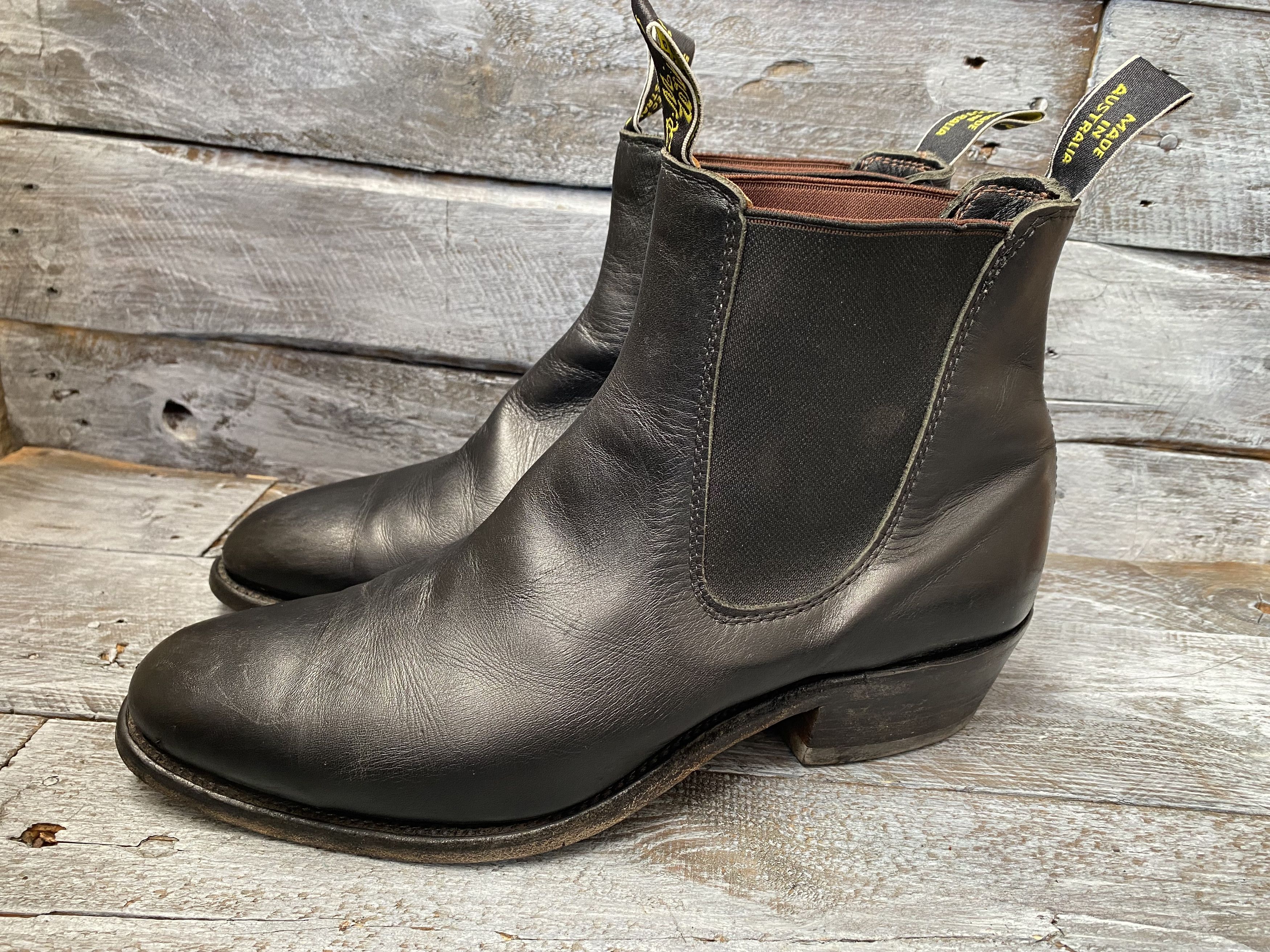R.M. Williams R.M.Williams chelsea boots, cuban heel szUk 8.5G Size US 9.5 / EU 42-43 - 6 Thumbnail