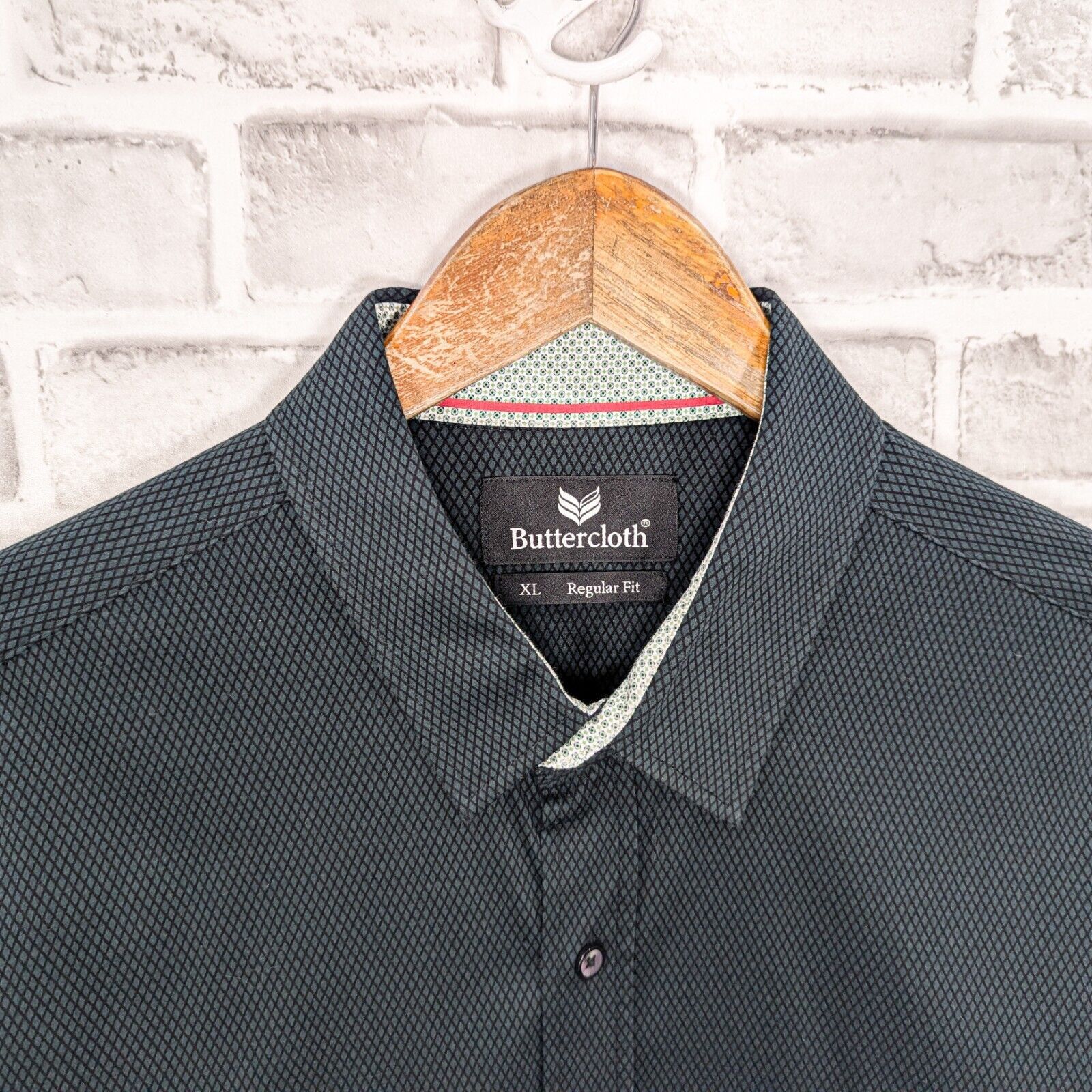 Designer BUTTERCLOTH Men's Regular Fit Button up Shirt Dark green Size US XL / EU 56 / 4 - 2 Thumbnail