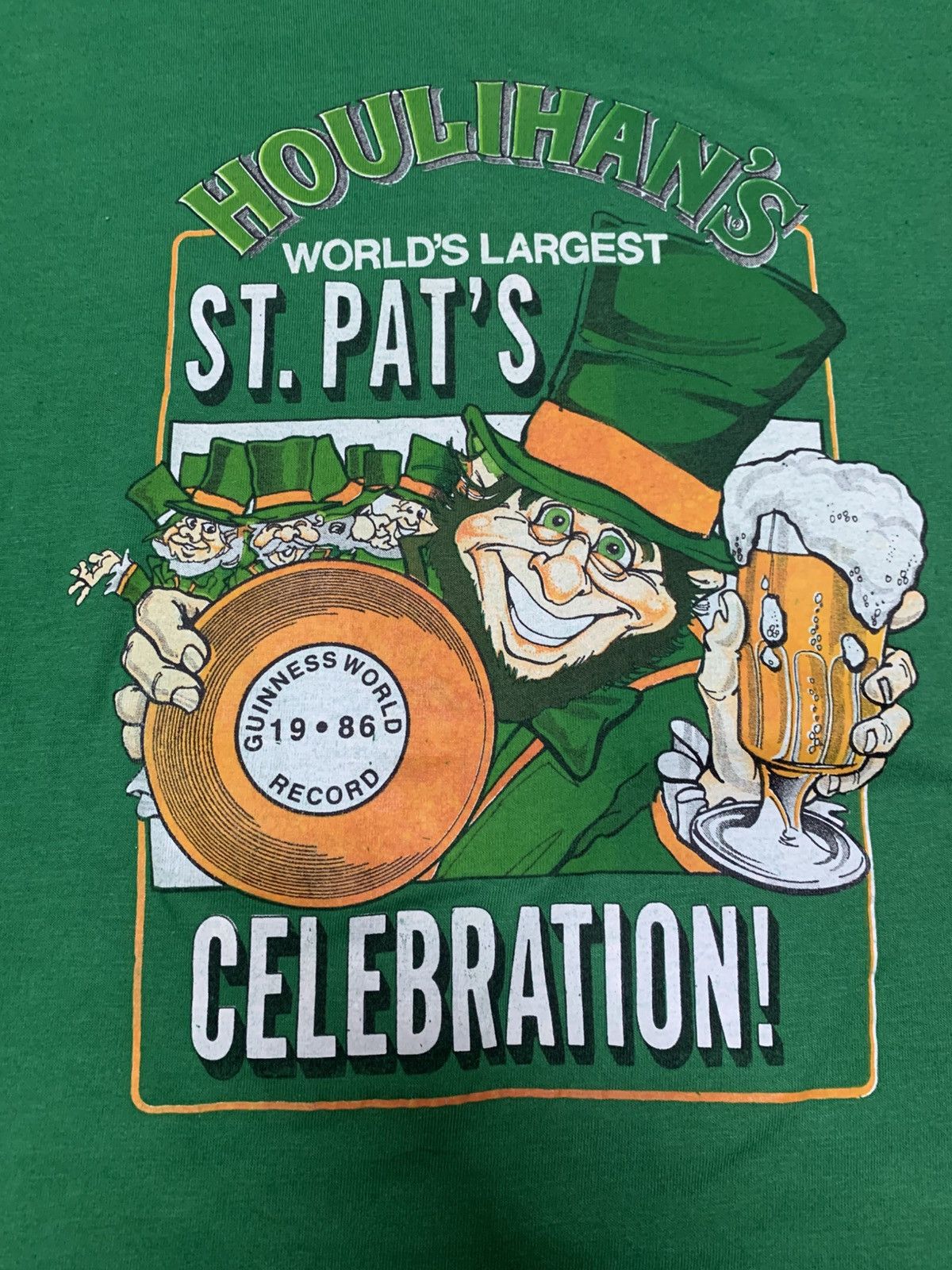 Vintage Vintage 80’s T-Shirt – “Houlihan’s World’s Largest St. Pat’s Size US L / EU 52-54 / 3 - 3 Thumbnail