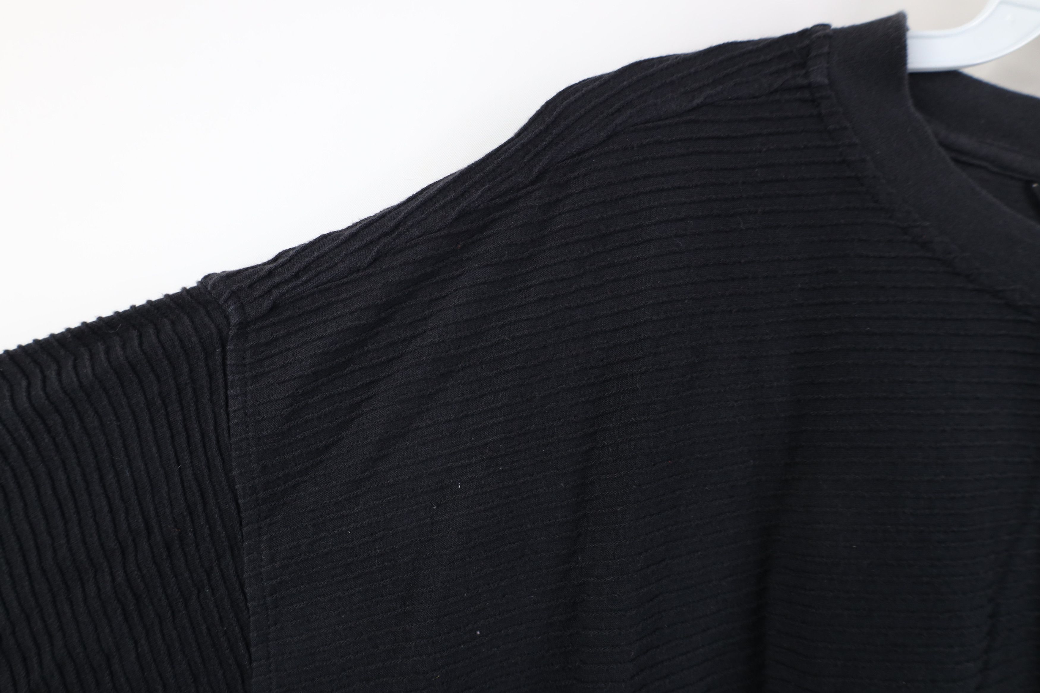 Vintage Vintage 90s Streetwear Baggy Fit Ribbed Knit T-Shirt Black Size US XL / EU 56 / 4 - 5 Thumbnail