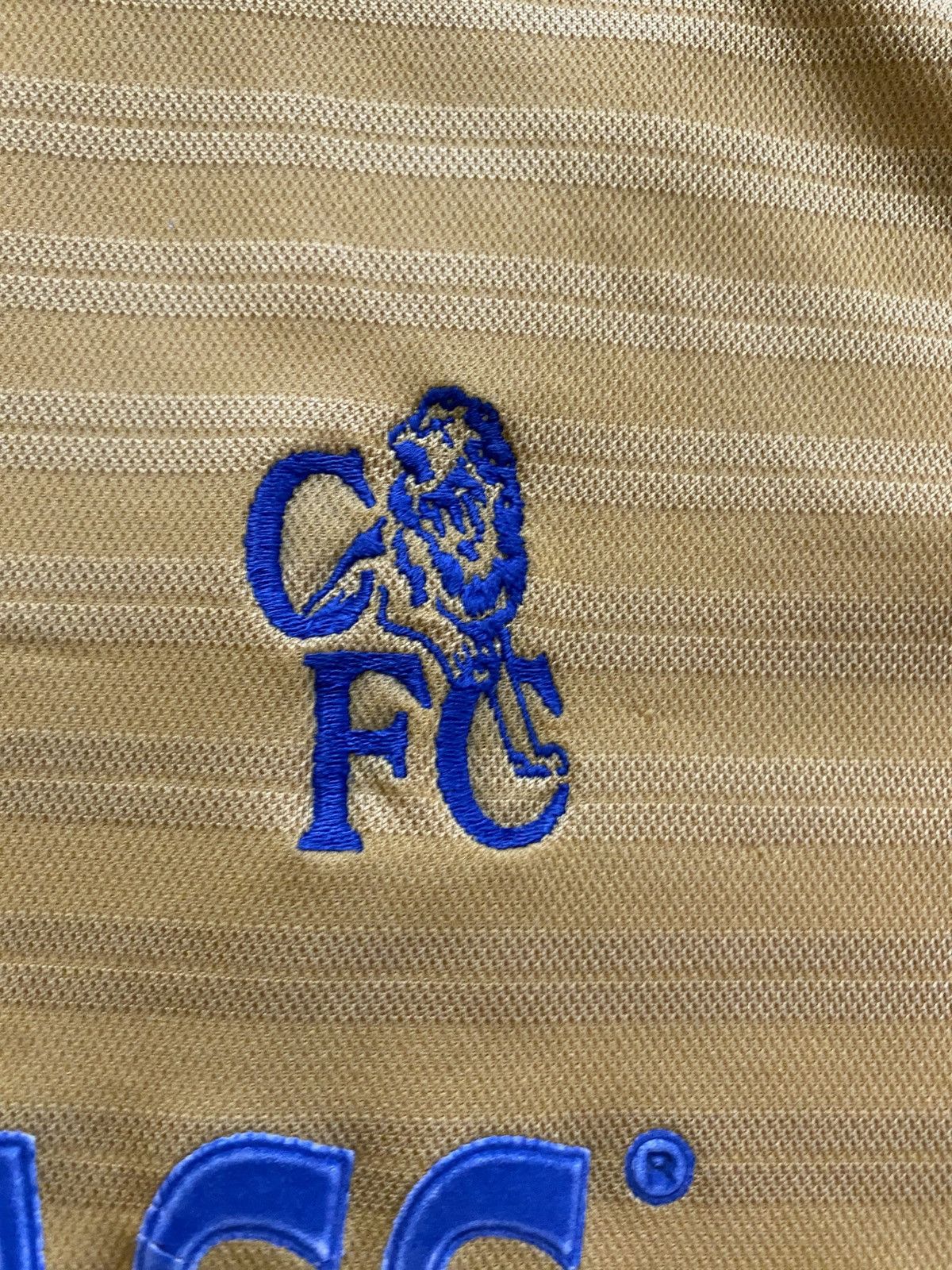 Chelsea Soccer × Umbro × Vintage Umbro Chelsea FC Vintage 2000 Size US L / EU 52-54 / 3 - 6 Thumbnail