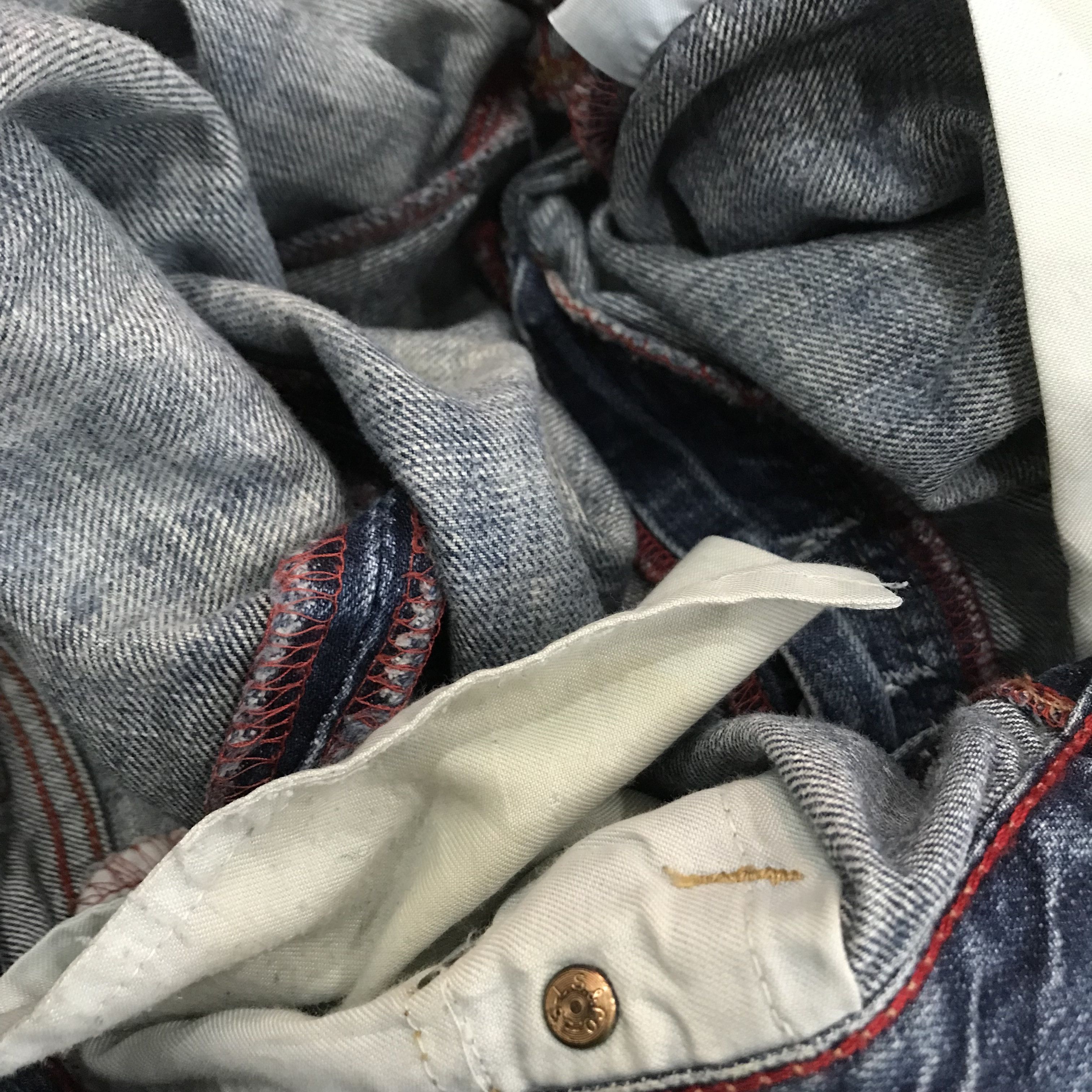Levi's Vintage Levi’s 501 Button Fly Distressed Faded Blue Jeans Size US 33 - 15 Thumbnail