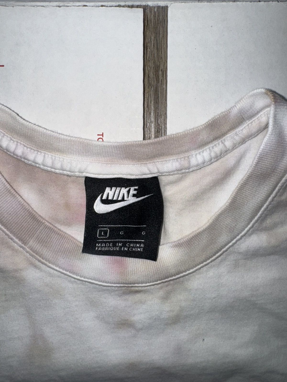 Nike Nike Graphic Tee Size US L / EU 52-54 / 3 - 5 Thumbnail