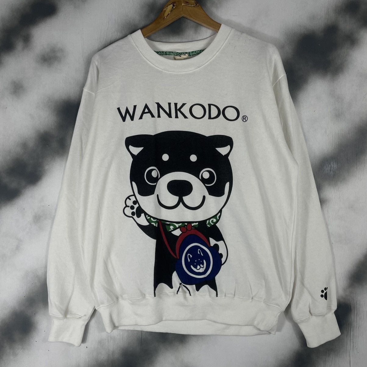 Anime Japanese Kuroshibajir Ushi Wankodo Sweatshirt Size US L / EU 52-54 / 3 - 1 Thumbnail