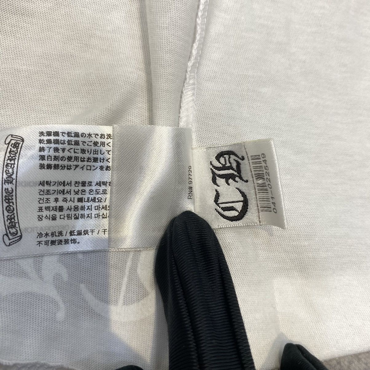 Chrome Hearts Chrome Hearts Horse Shoe Logo Pocket T-shirt white Size US XL / EU 56 / 4 - 12 Thumbnail