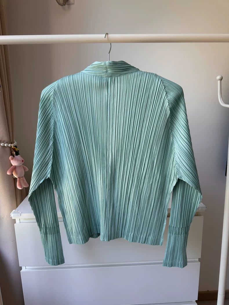 Issey Miyake Issey Miyake size:4 Green pleated cardigan coat Size XS / US 0-2 / IT 36-38 - 2 Thumbnail