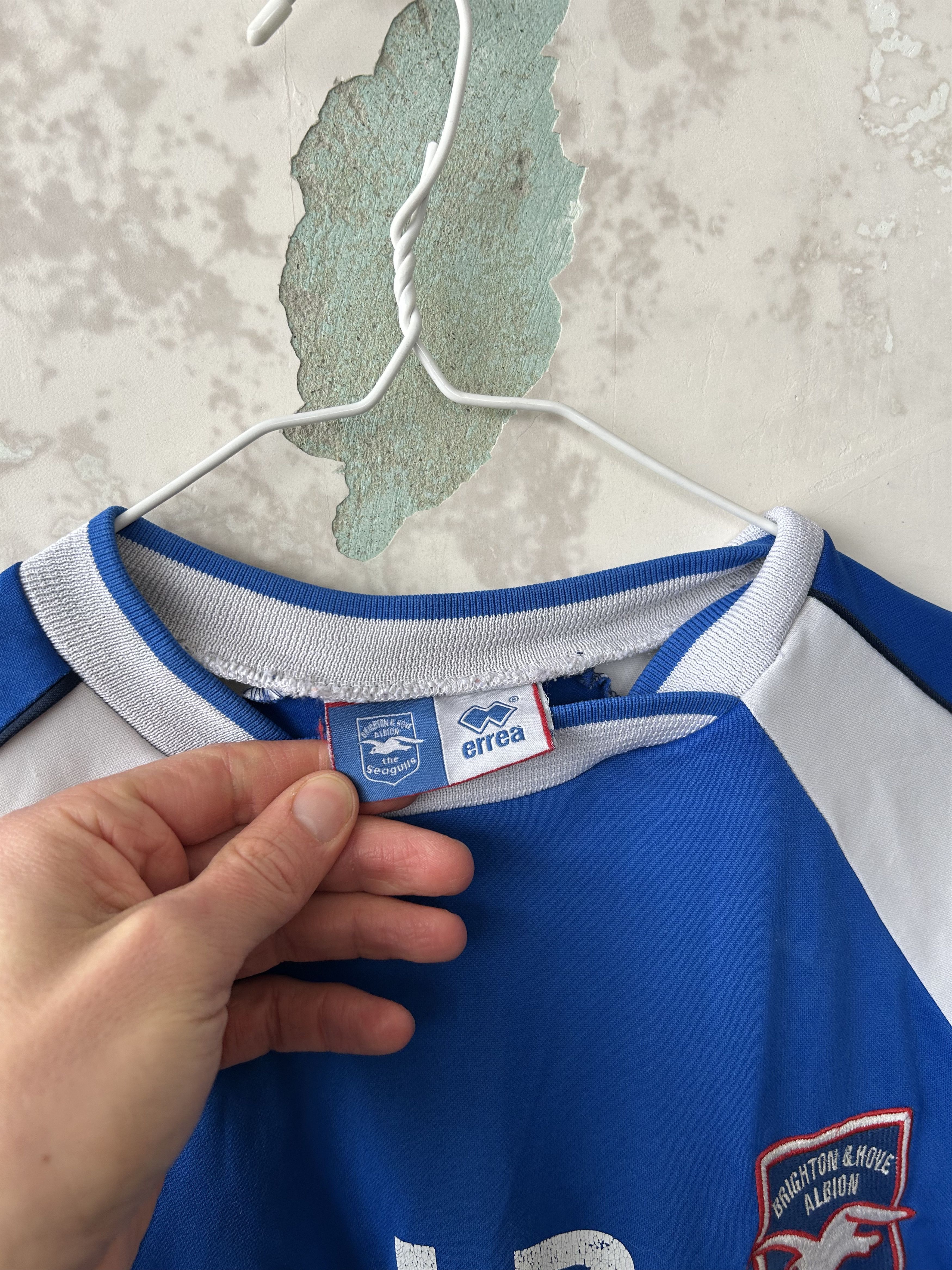 Vintage Brighton Hove Albion Training Football Jersey size S Size US S / EU 44-46 / 1 - 3 Thumbnail