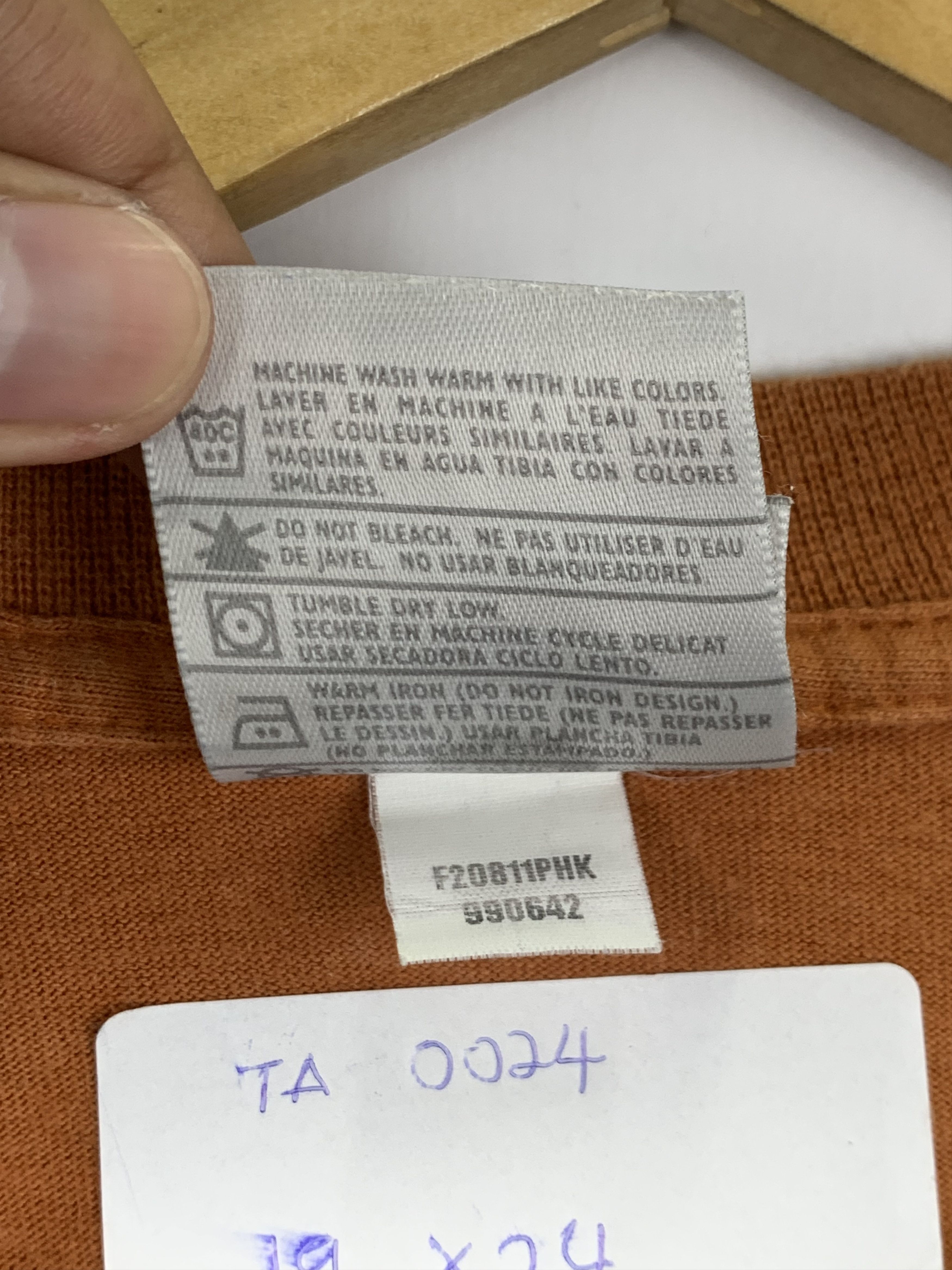 Nike × Vintage Vintage 2003 Nike Honolulu Marathon Tees TA0024 Size US XS / EU 42 / 0 - 10 Thumbnail