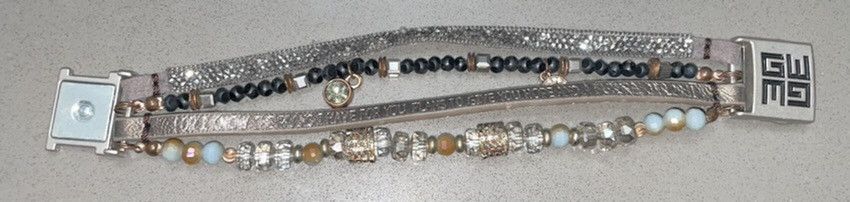 Vintage Good Work(S) Four Strand Bling Bracelet Size ONE SIZE - 20 Thumbnail